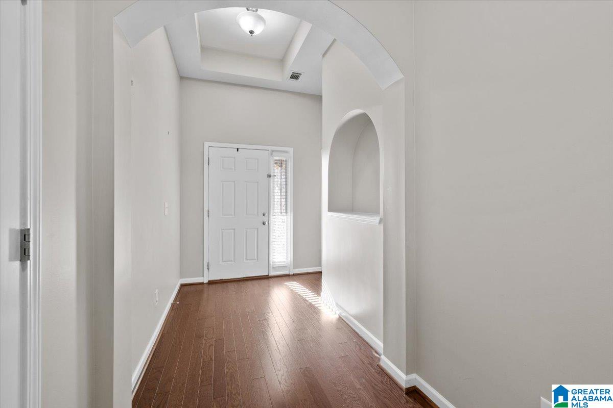 Photo 4 of Sale Pending at 208 Creekside Ct, Pelham, AL 35124 | MLS# 21463654 | Listing updated on 2026-09-02