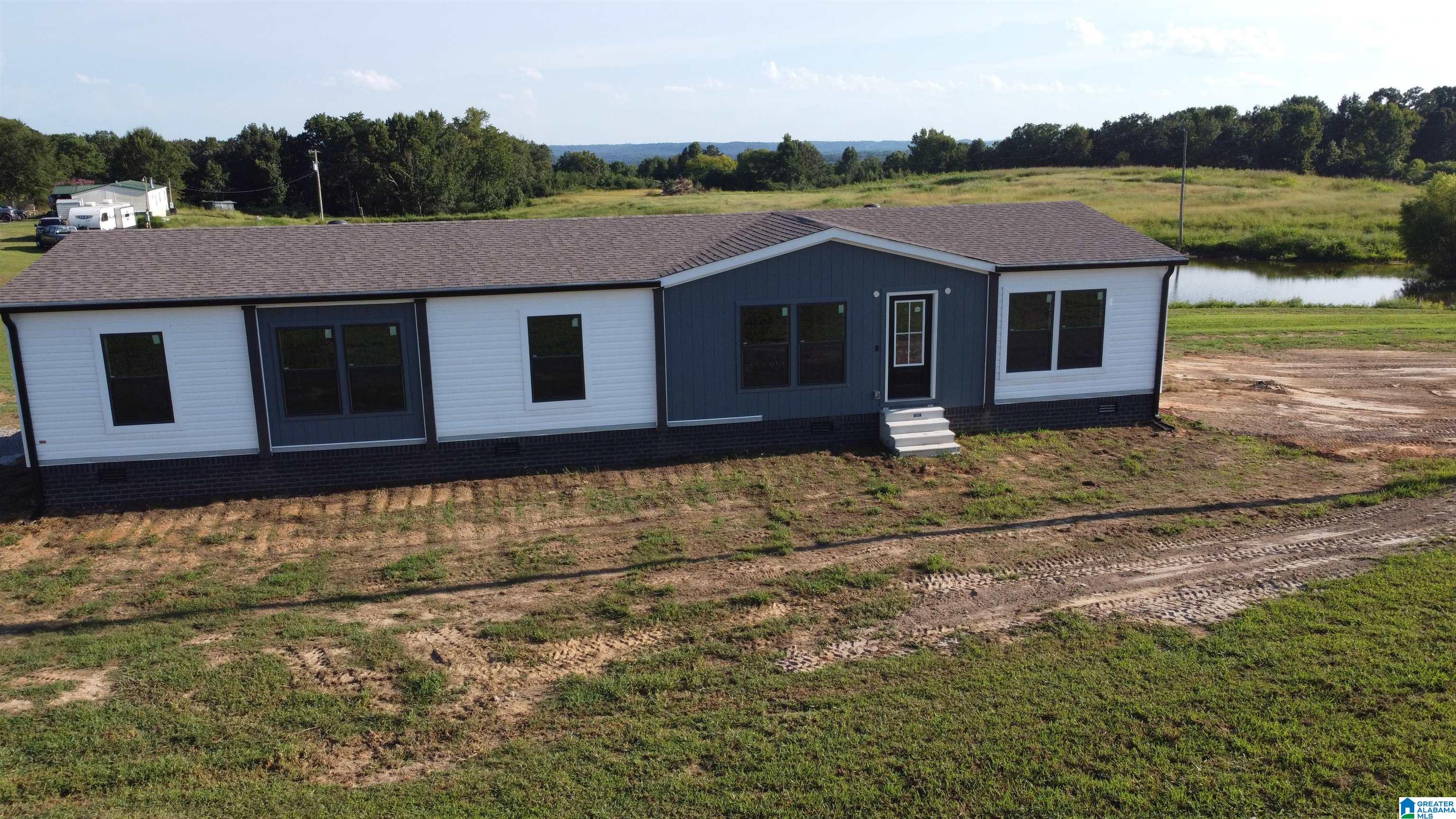 1002 COUNTY ROAD 449