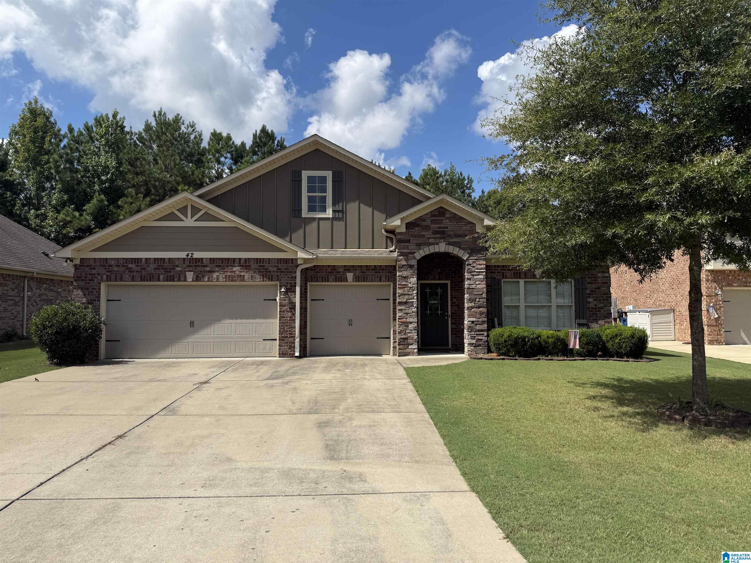 Photo 43 of Single family home for sale at 42 Waterford Pl, Trussville, AL 35173 | MLS# 21463674 | Listing updated on 2026-09-07