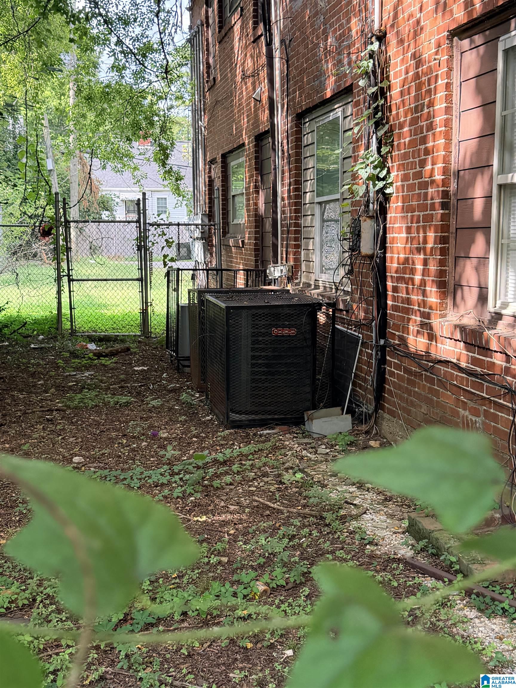 Photo 3 of Multi family home for sale at 1124 4th Avenue W, Birmingham, AL 35204 | MLS# 21463685 | Listing updated on 2026-09-01