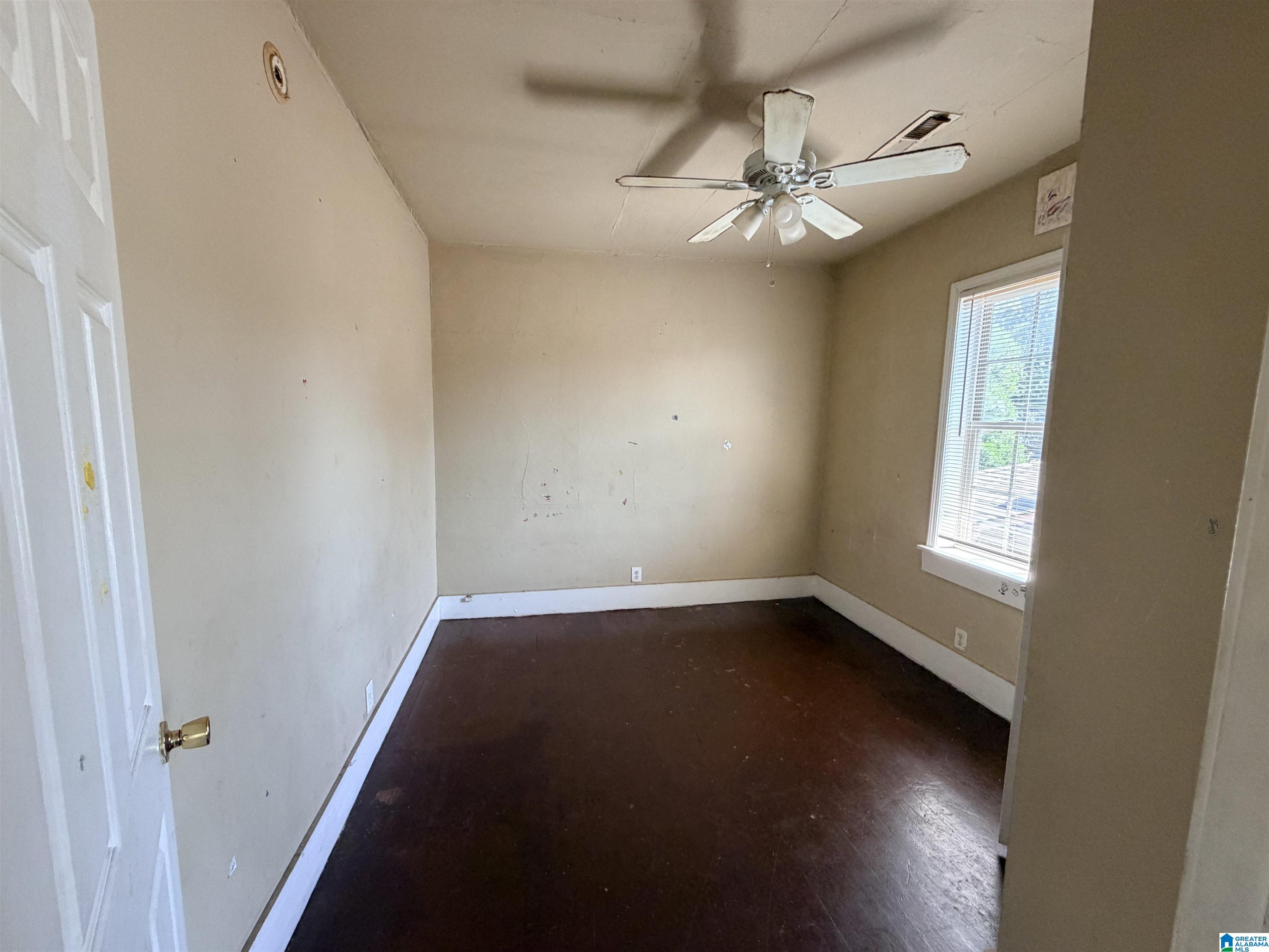 Photo 4 of House for sale at 1124 4th Avenue W, Birmingham, AL 35204 | MLS# 21463685 | Listing updated on 2026-09-01