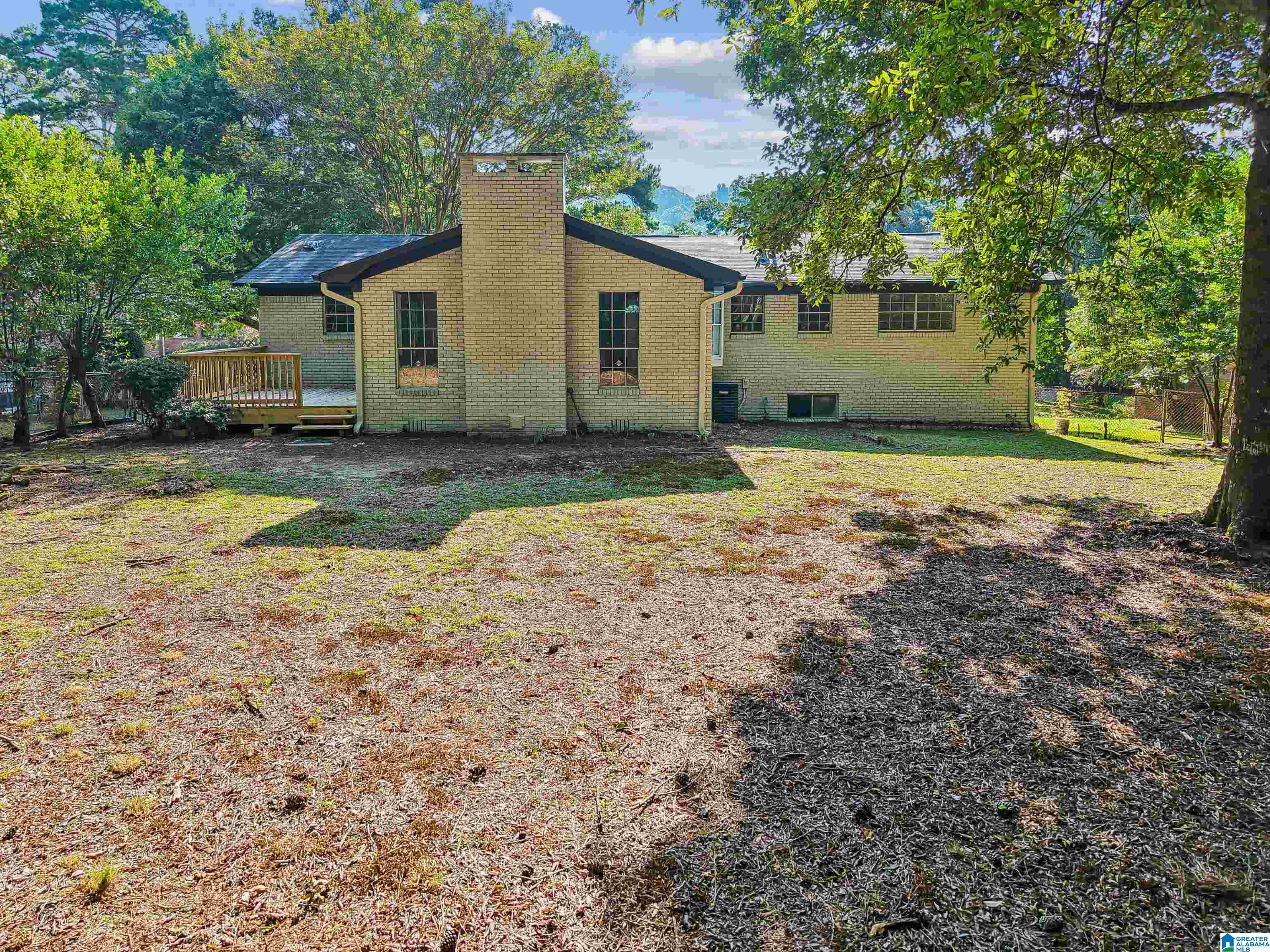 Photo 2 of Single family home for sale at 828 Jeffery Ln, Birmingham, AL 35235 | MLS# 21463699 | Listing updated on 2026-09-14