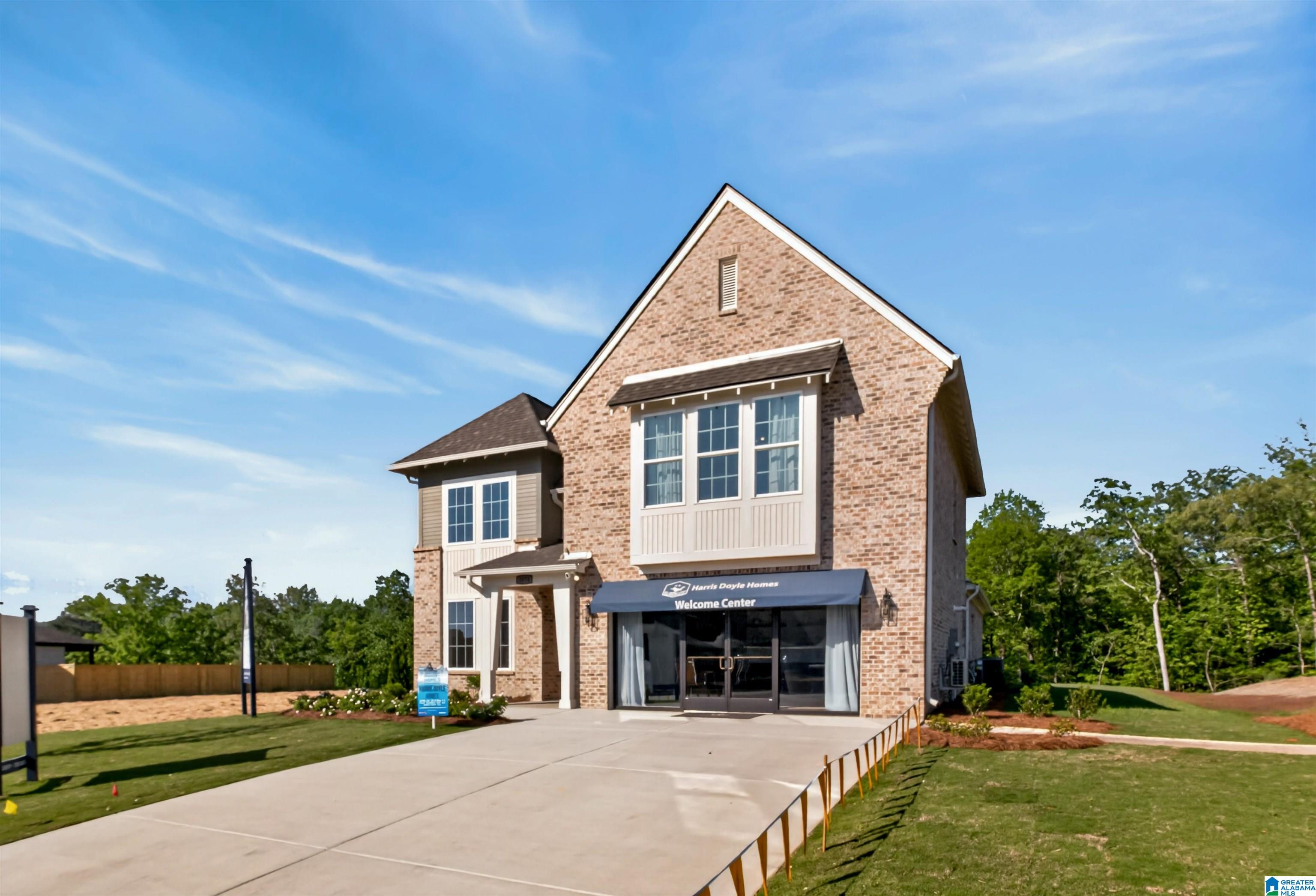 Photo 2 of Single family home for sale at 3474 Blackridge Cir, Hoover, AL 35244 | MLS# 21463705 | Listing updated on 2026-09-19