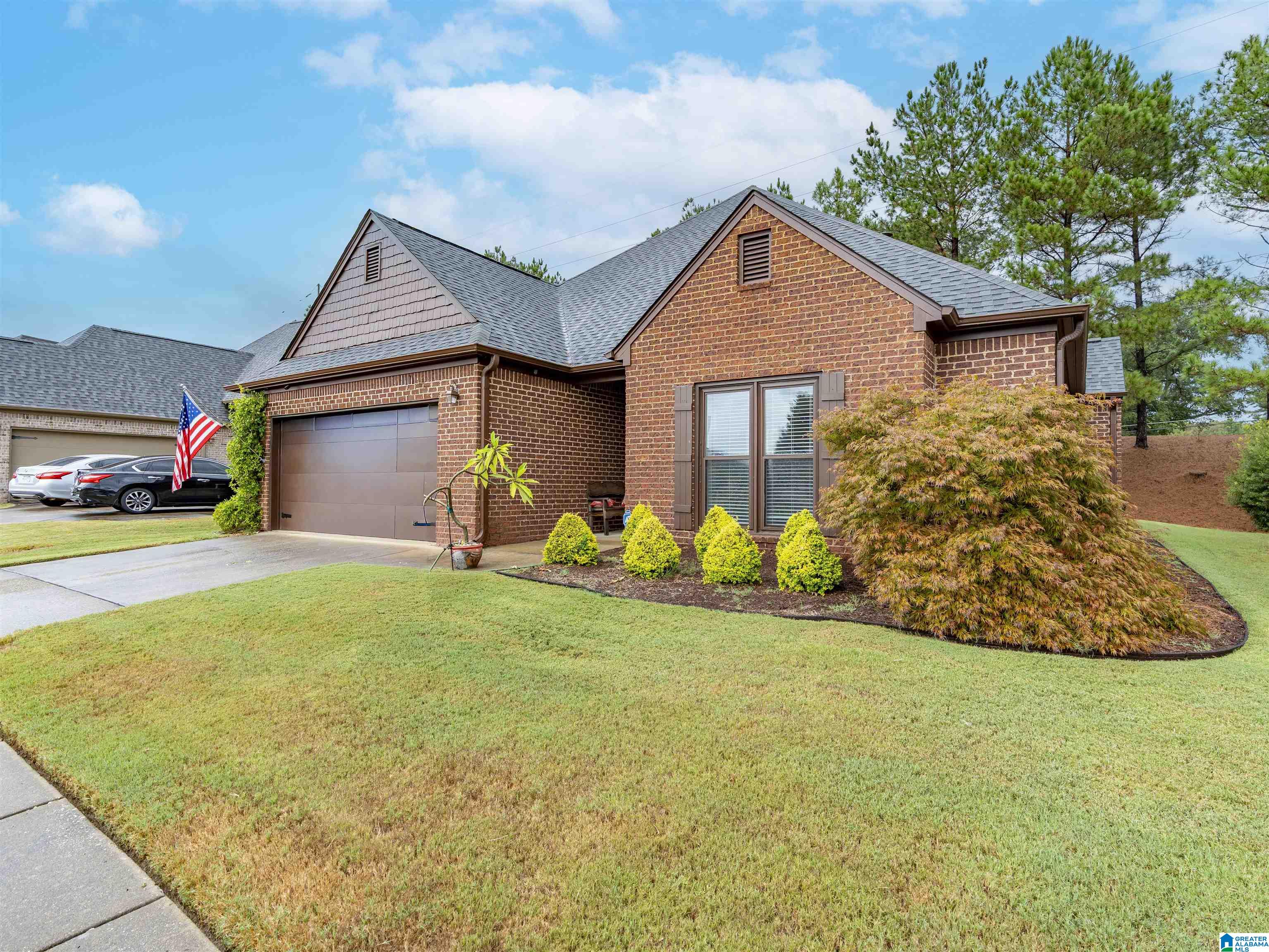 Photo 3 of Single family home for sale at 6256 Bent Brk Dr, Bessemer, AL 35022 | MLS# 21463735 | Listing updated on 2026-09-14