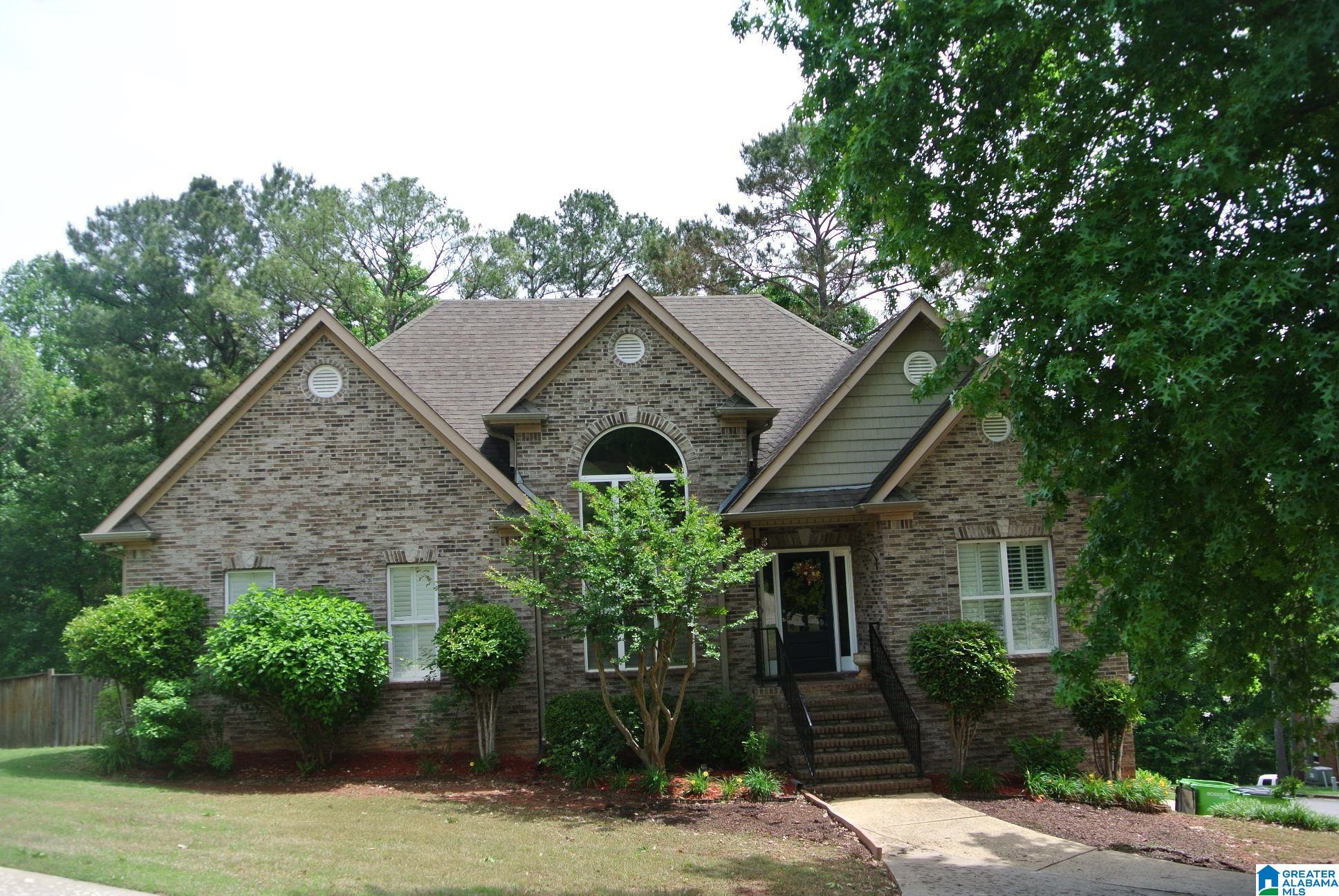 Photo 1 of Single family home for sale at 150 Crestview Cir, Trussville, AL 35173 | MLS# 21463740 | Listing updated on 2026-09-02