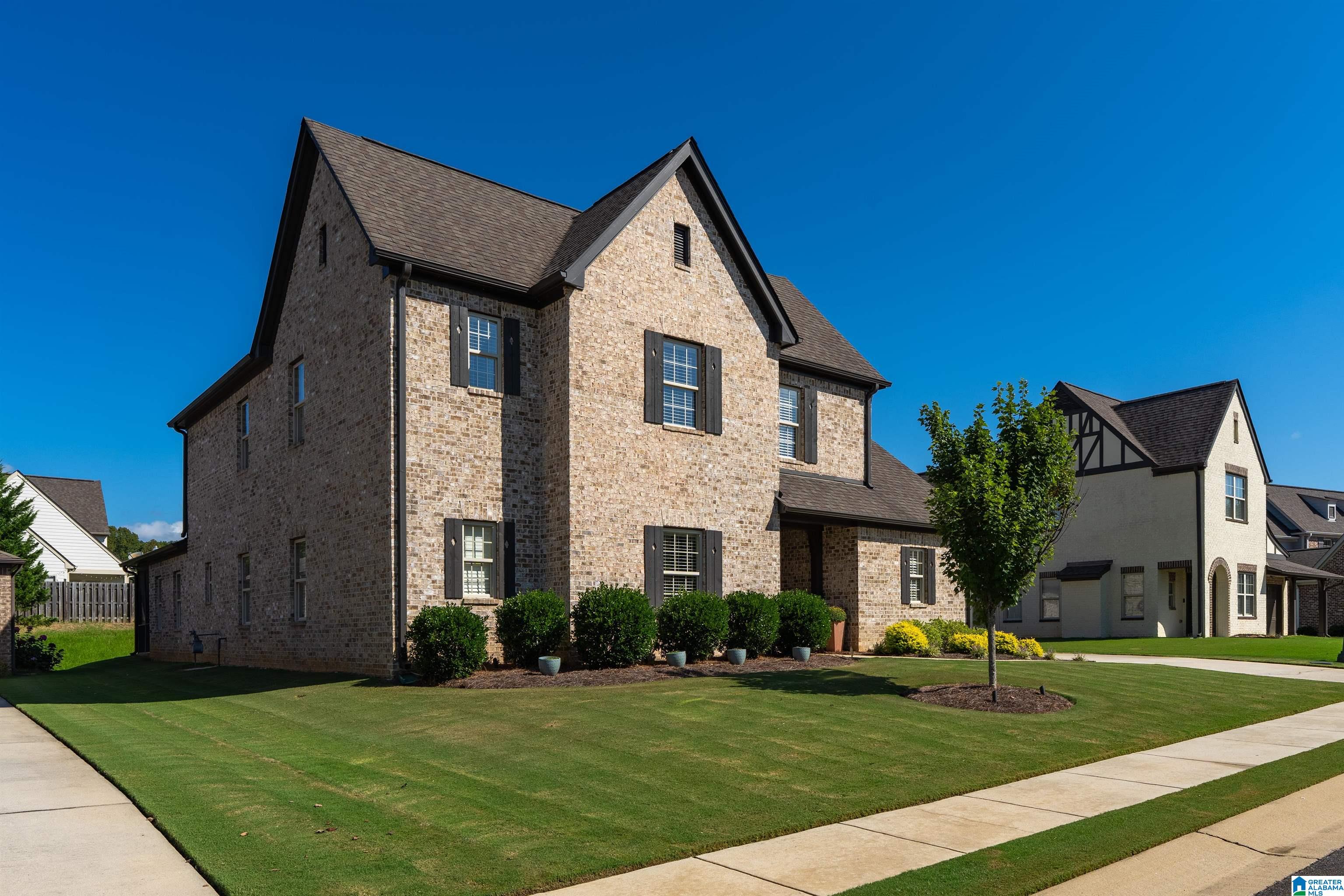 Photo 3 of Sale Pending at 5254 Stockton Pass, Trussville, AL 35173 | MLS# 21463742 | Listing updated on 2026-09-17