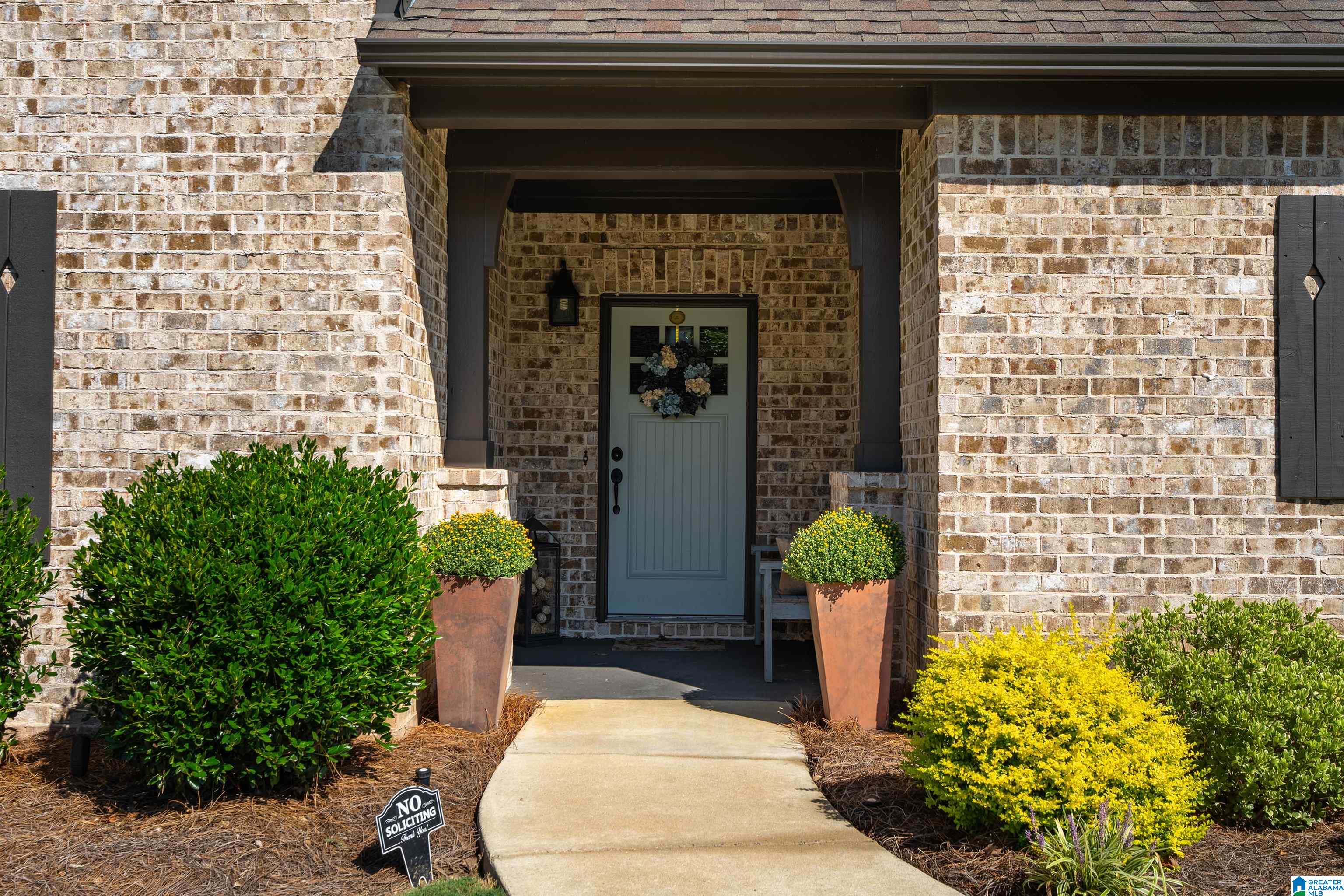 Photo 3 of Sale Pending at 5254 Stockton Pass, Trussville, AL 35173 | MLS# 21463742 | Listing updated on 2026-09-17