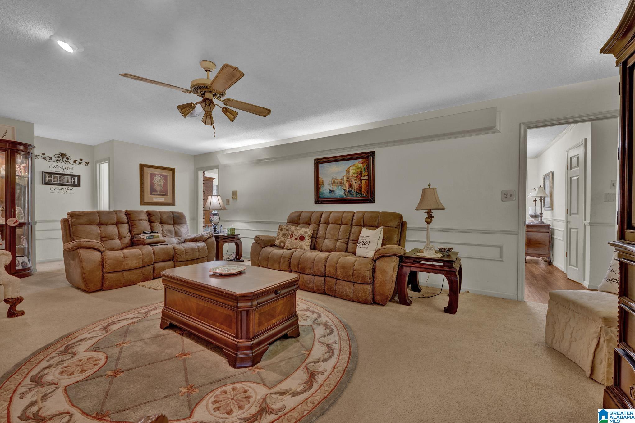 Photo 4 of Single family home for sale at 324 Thompson Dr, Gardendale, AL 35071 | MLS# 21463750 | Listing updated on 2026-09-02