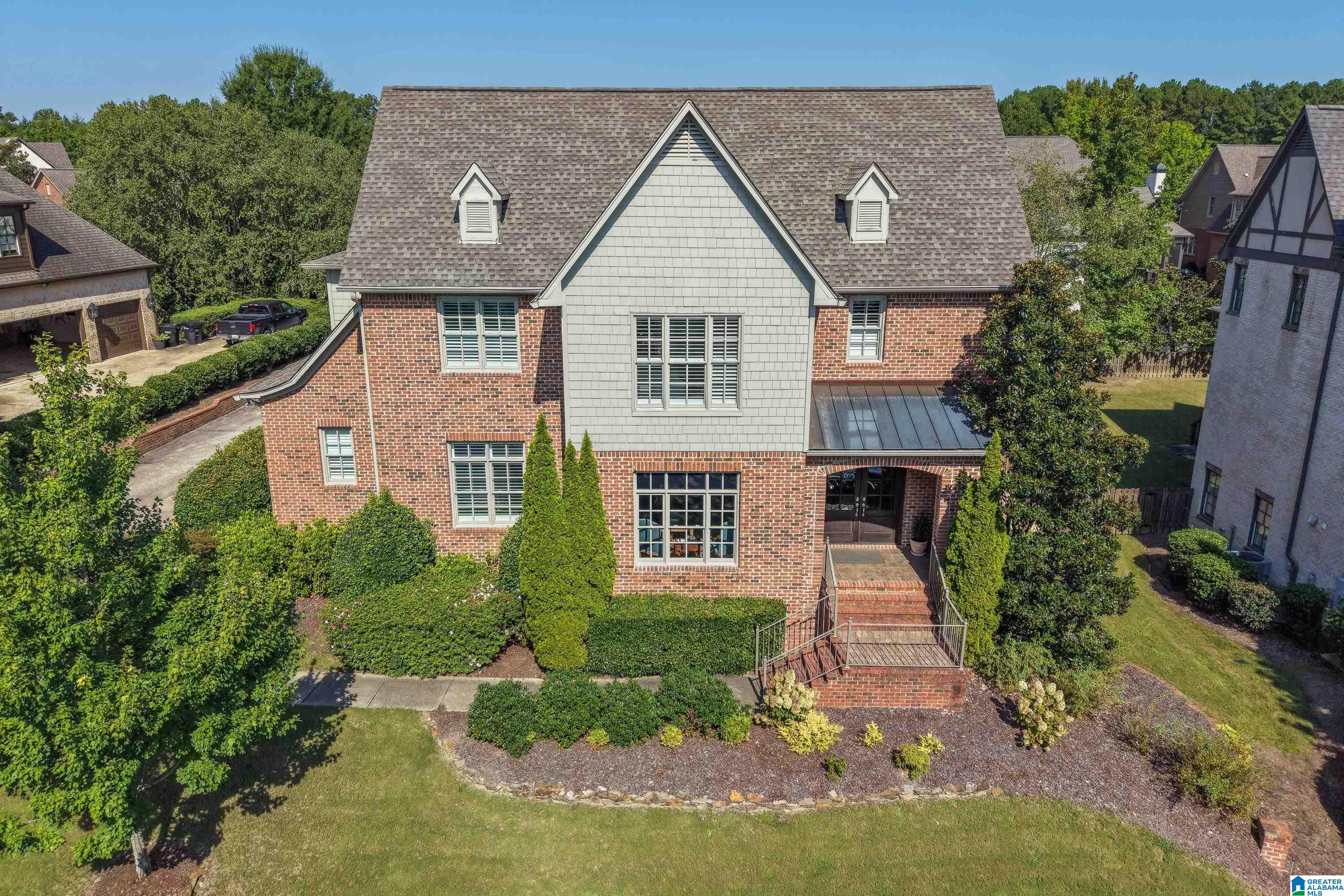 Photo 2 of Single family home for sale at 4413 Boulder Lake Cir, Vestavia, AL 35242 | MLS# 21463762 | Listing updated on 2026-09-14