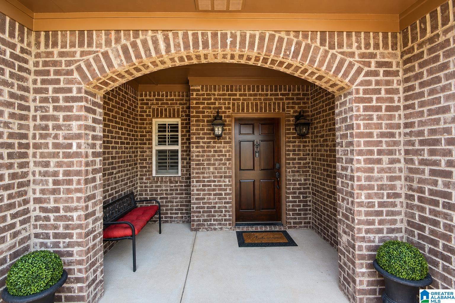 Photo 2 of Sale Pending at 374 Strathaven Dr, Pelham, AL 35124 | MLS# 21463770 | Listing updated on 2026-09-11
