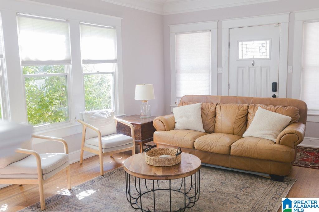 Photo 3 of Single family home for sale at 730 39th Place S, Birmingham, AL 35222 | MLS# 21463774 | Listing updated on 2026-09-03