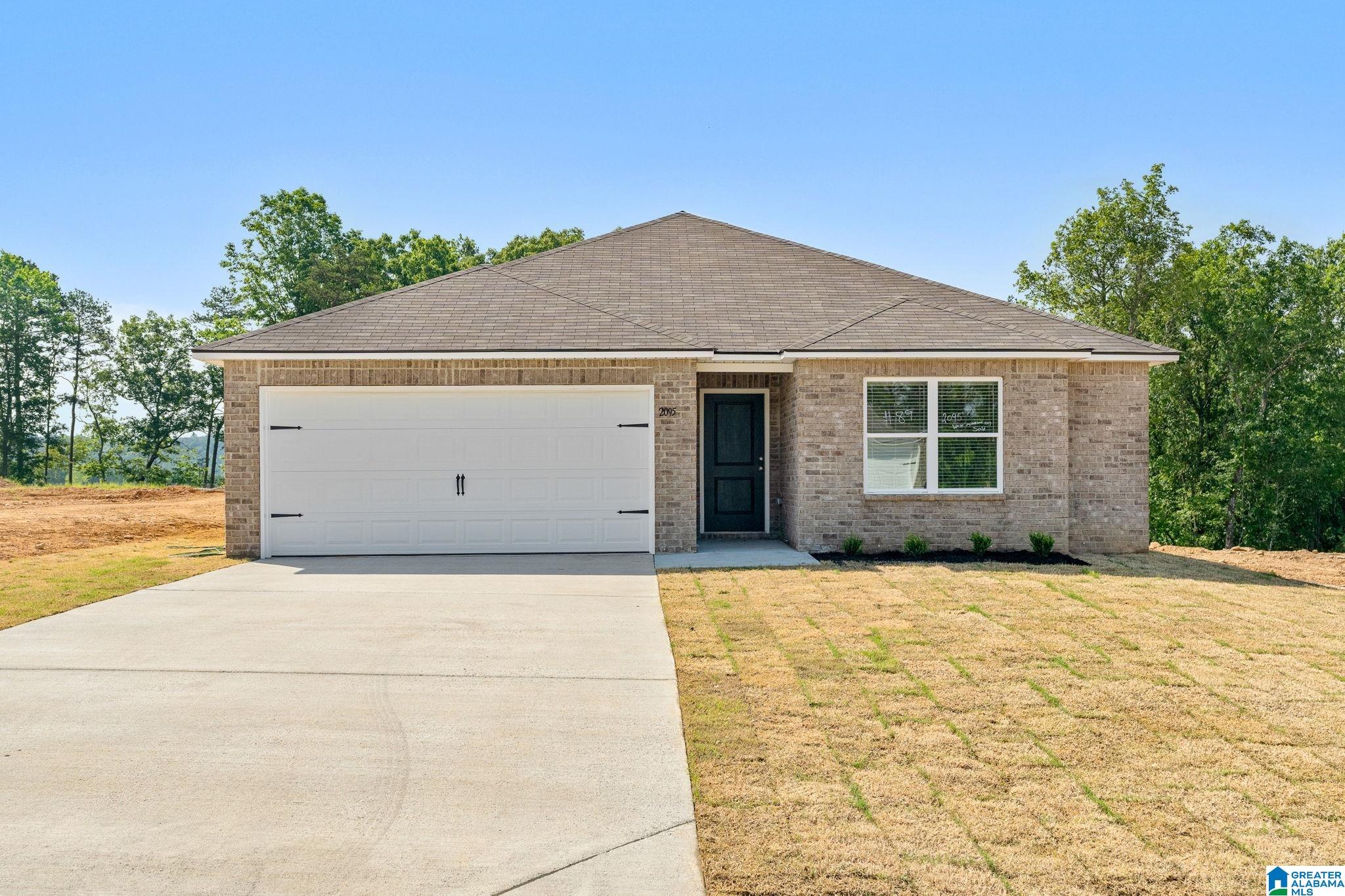 Photo 1 of Single family home for sale at 3165 E Middlebrooke Xing, Odenville, AL 35120 | MLS# 21463786 | Listing updated on 2026-09-03