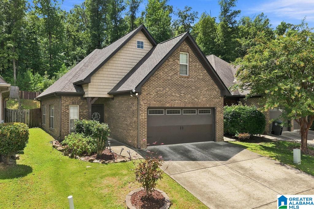360 KINGSTON CIRCLE