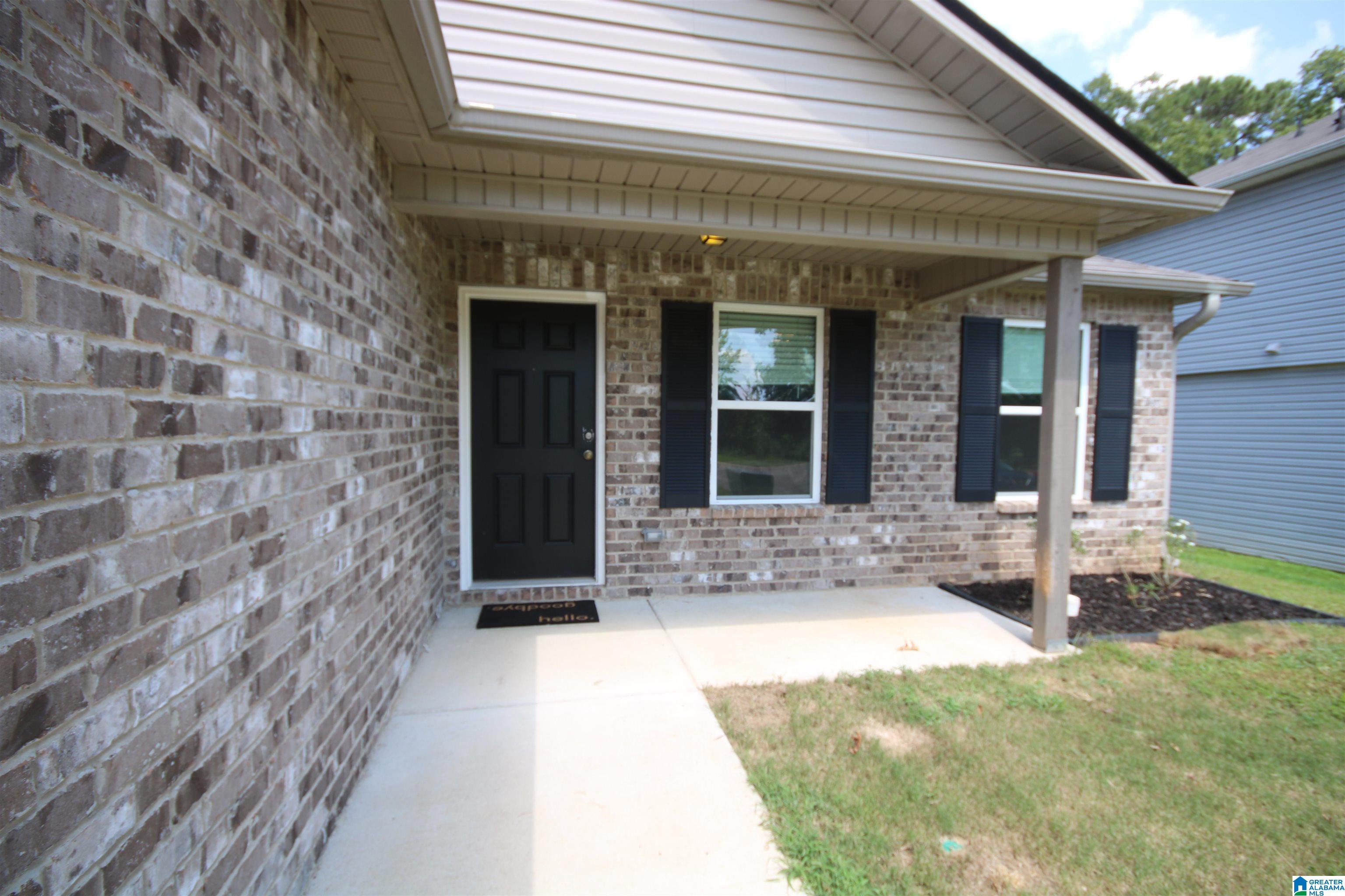 Photo 2 of Single family home for sale at 135 Ross Dr, Odenville, AL 35120 | MLS# 21463811 | Listing updated on 2026-09-02