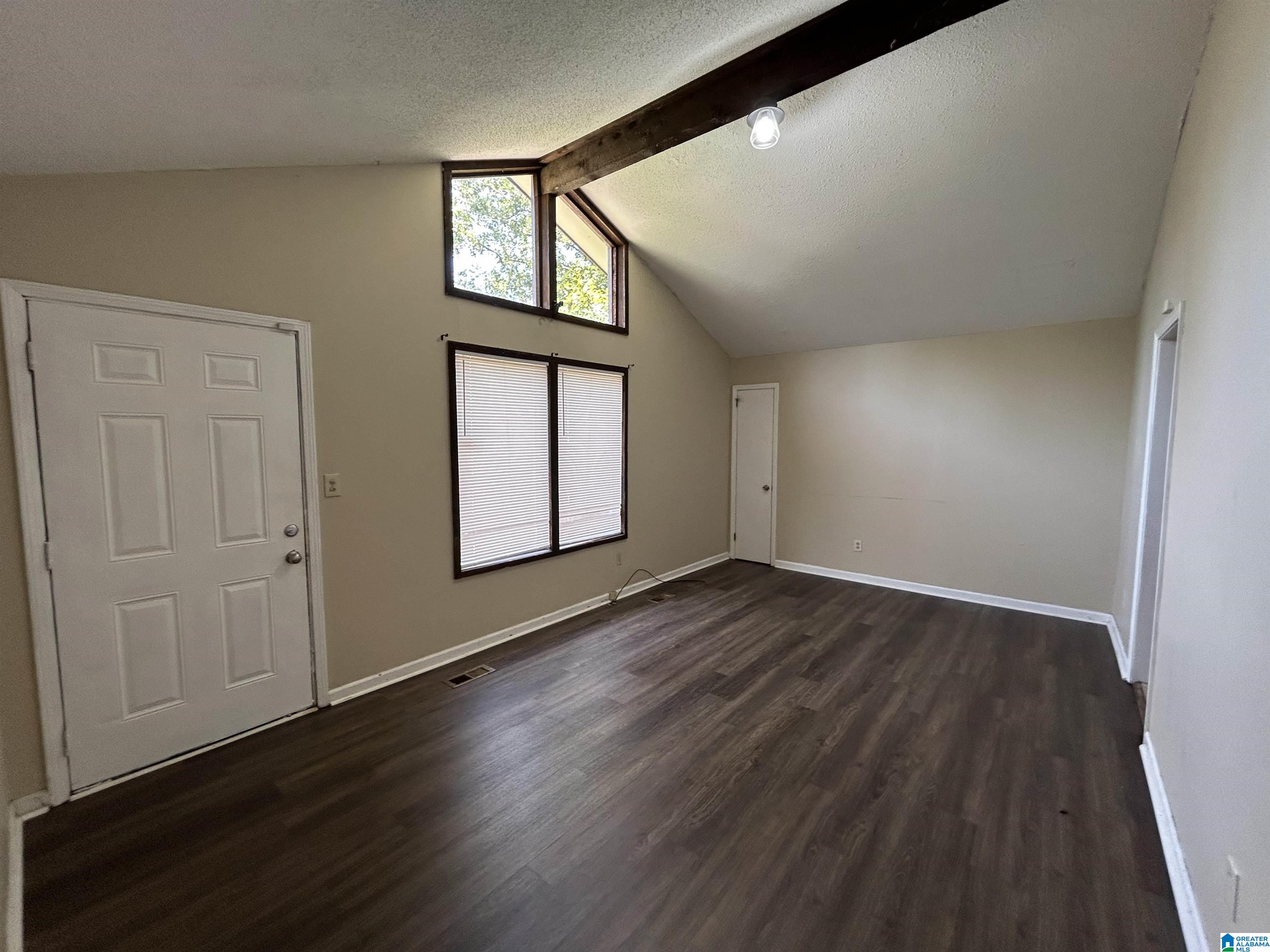 Photo 2 of Single family home for sale at 3046 Apple Valley Ln, Birmingham, AL 35215 | MLS# 21463821 | Listing updated on 2026-09-02