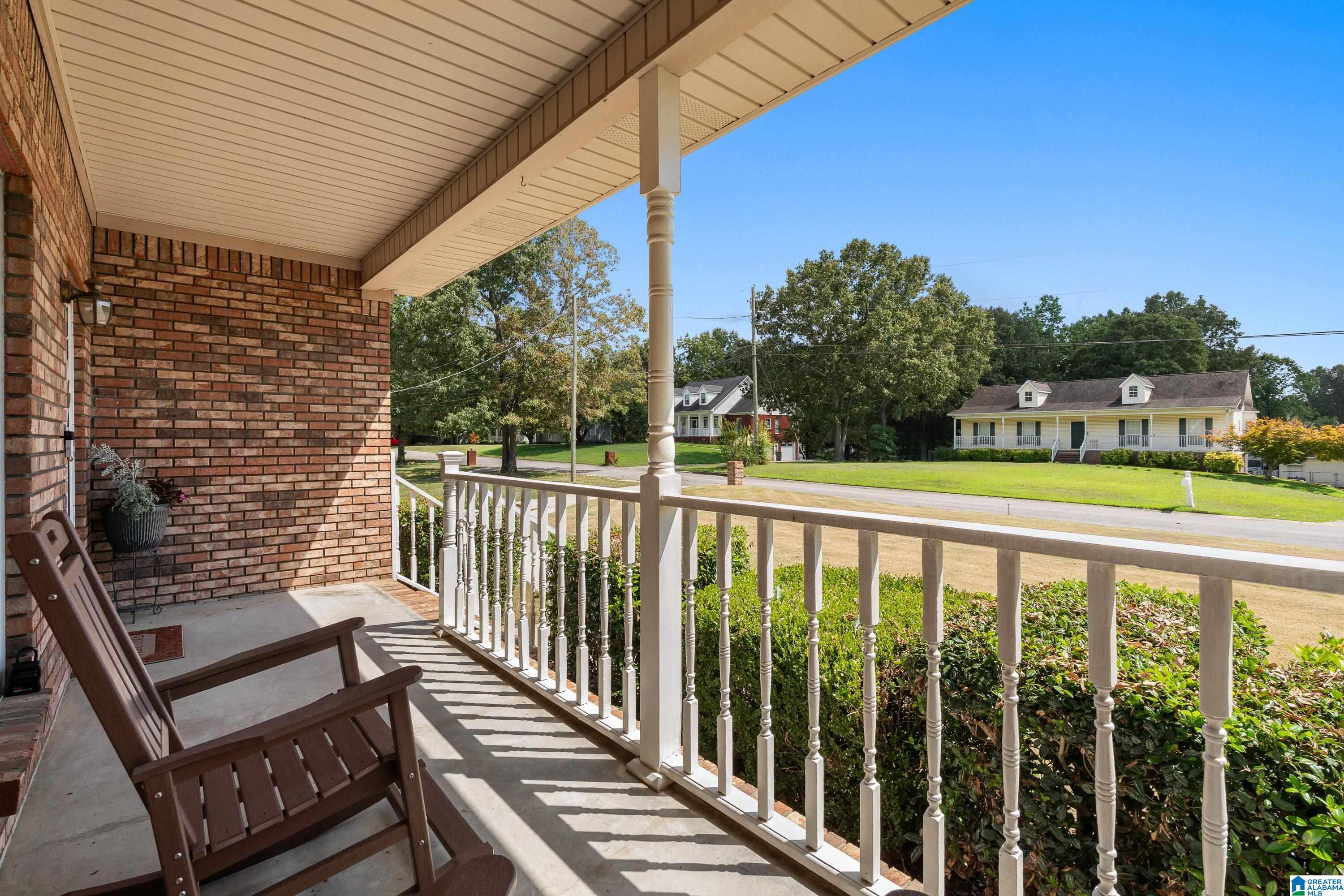 Photo 4 of Single family home for sale at 6621 Red Leaf Ln, Bessemer, AL 35023 | MLS# 21463839 | Listing updated on 2026-09-14