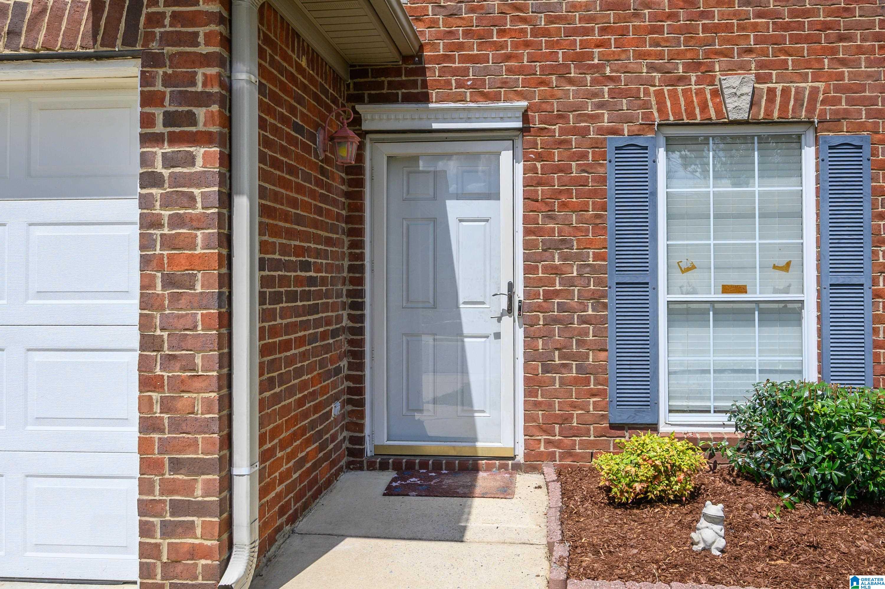 Photo 3 of Single family home for sale at 348 Waterford Cvs Trl, Calera, AL 35040 | MLS# 21463847 | Listing updated on 2026-09-14