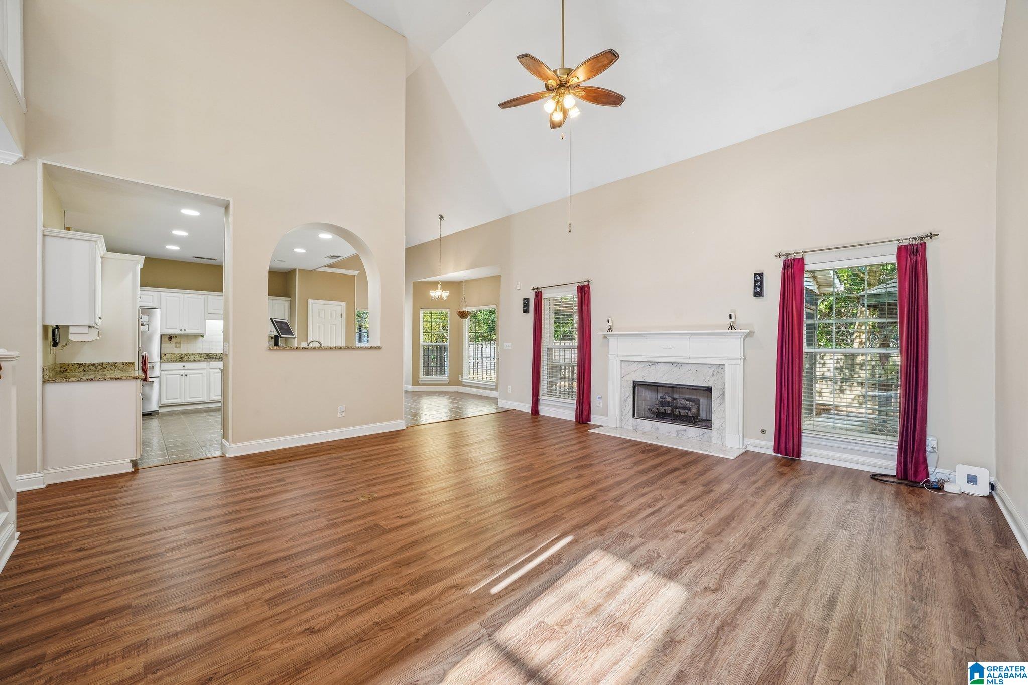 Photo 4 of Single family home for sale at 4812 Wood Springs Ln, Hoover, AL 35226 | MLS# 21463852 | Listing updated on 2026-09-13