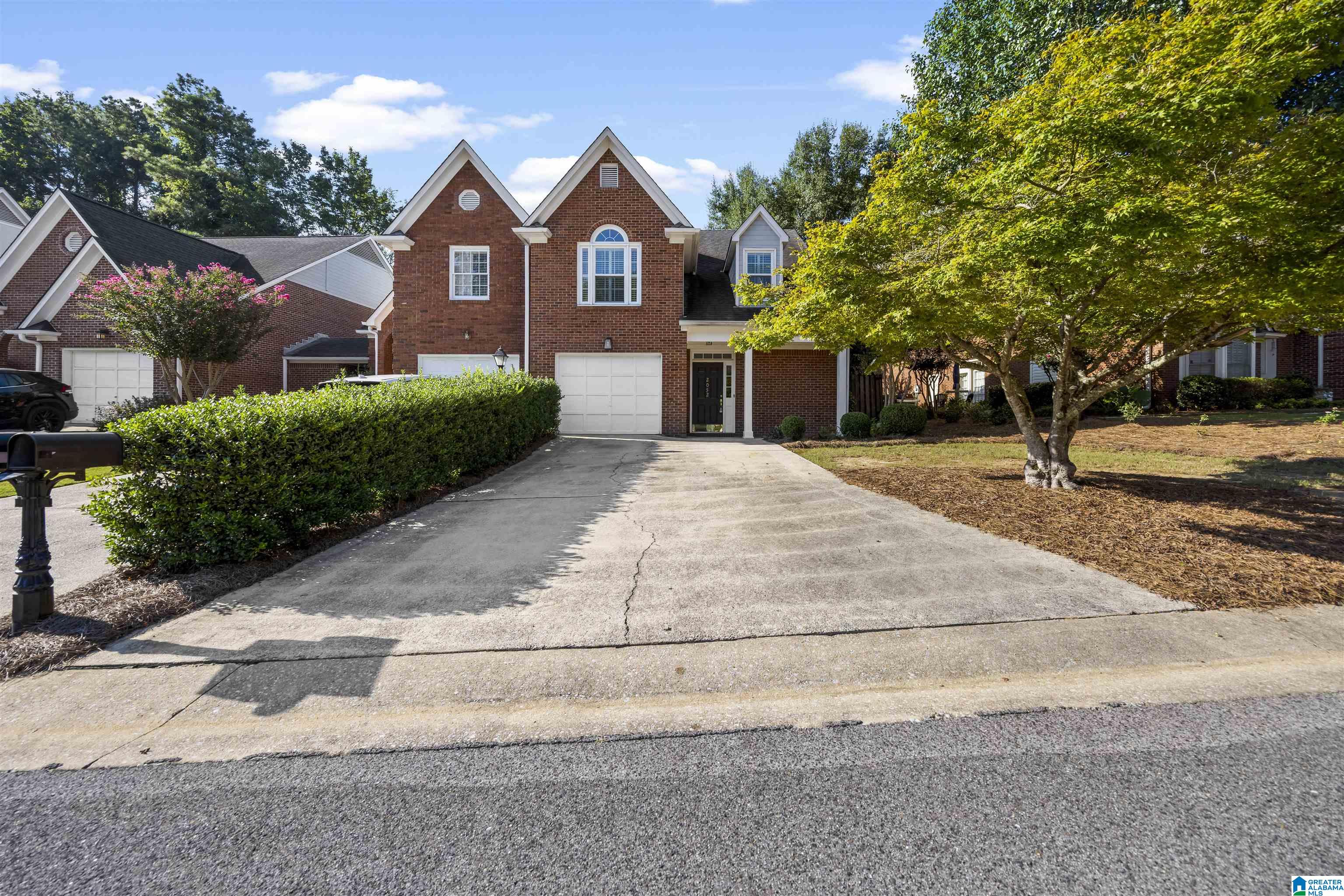 Photo 2 of Townhouse for sale at 2052 Stone Brk Dr, Birmingham, AL 35242 | MLS# 21463863 | Listing updated on 2026-09-13