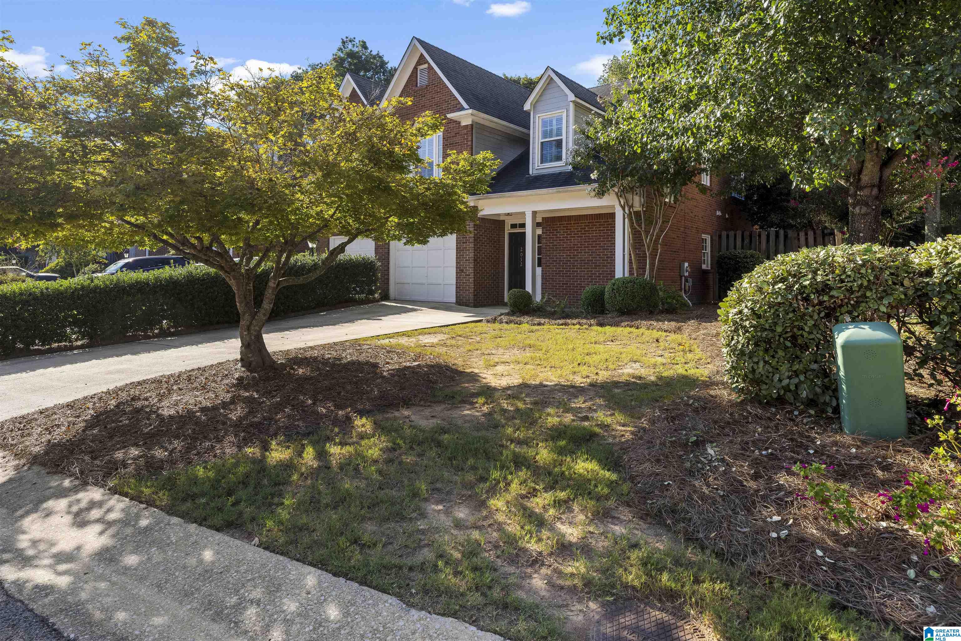 Photo 3 of Townhouse for sale at 2052 Stone Brk Dr, Birmingham, AL 35242 | MLS# 21463863 | Listing updated on 2026-09-13