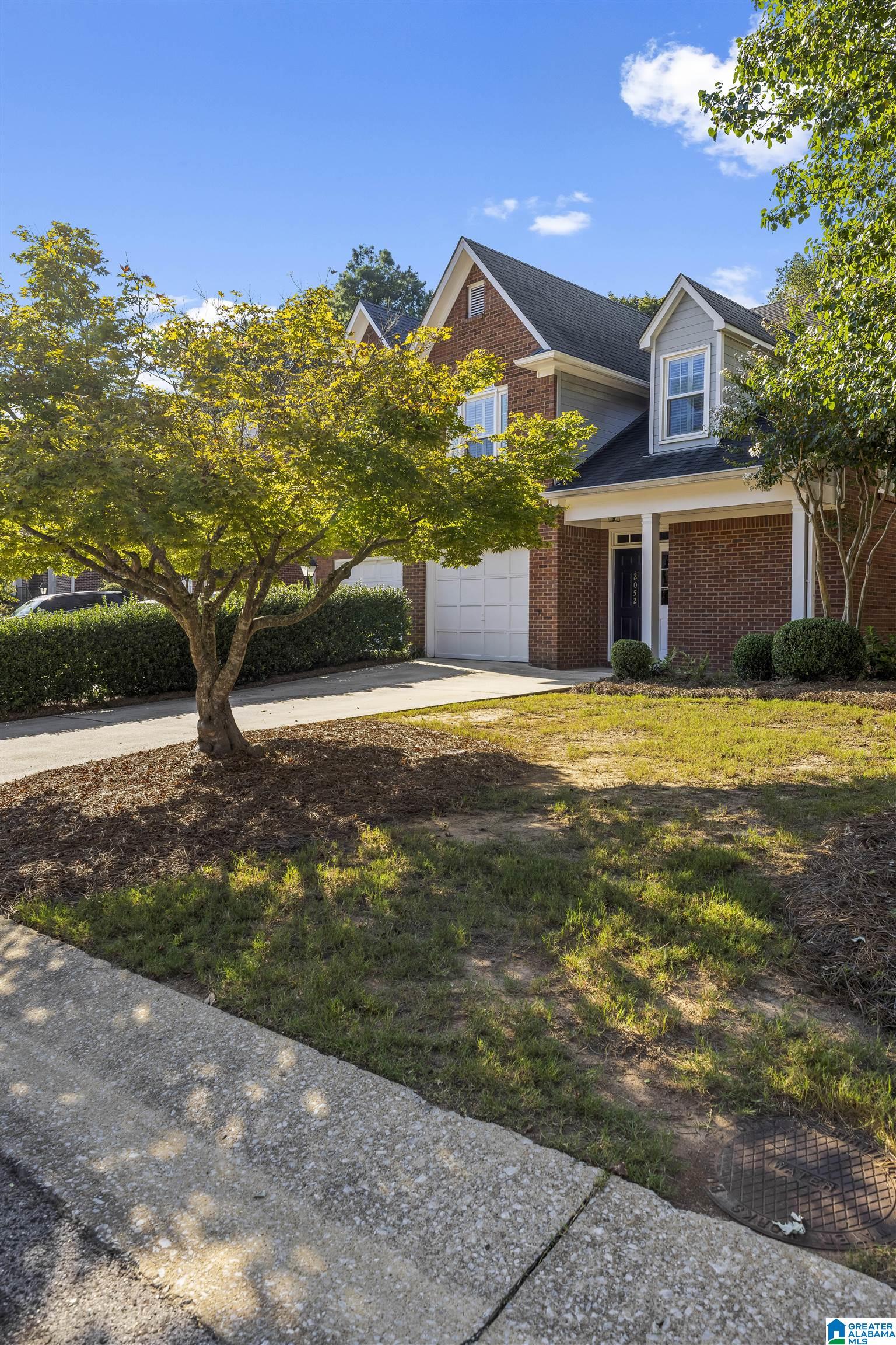 Photo 4 of Townhouse for sale at 2052 Stone Brk Dr, Birmingham, AL 35242 | MLS# 21463863 | Listing updated on 2026-09-13