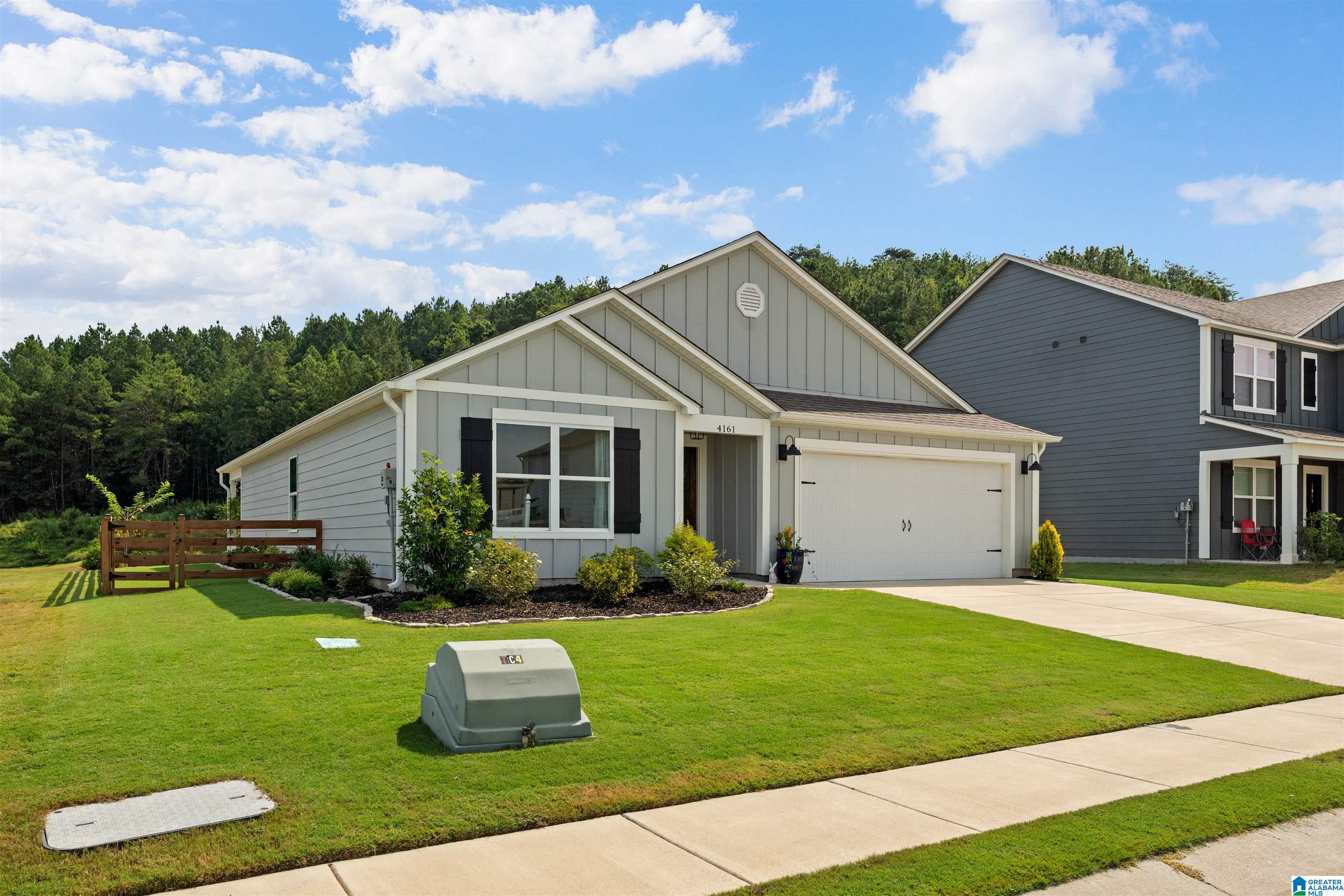 Photo 2 of Single family home for sale at 4161 Brookside Dr, Mount Olive, AL 35117 | MLS# 21463883 | Listing updated on 2026-09-07