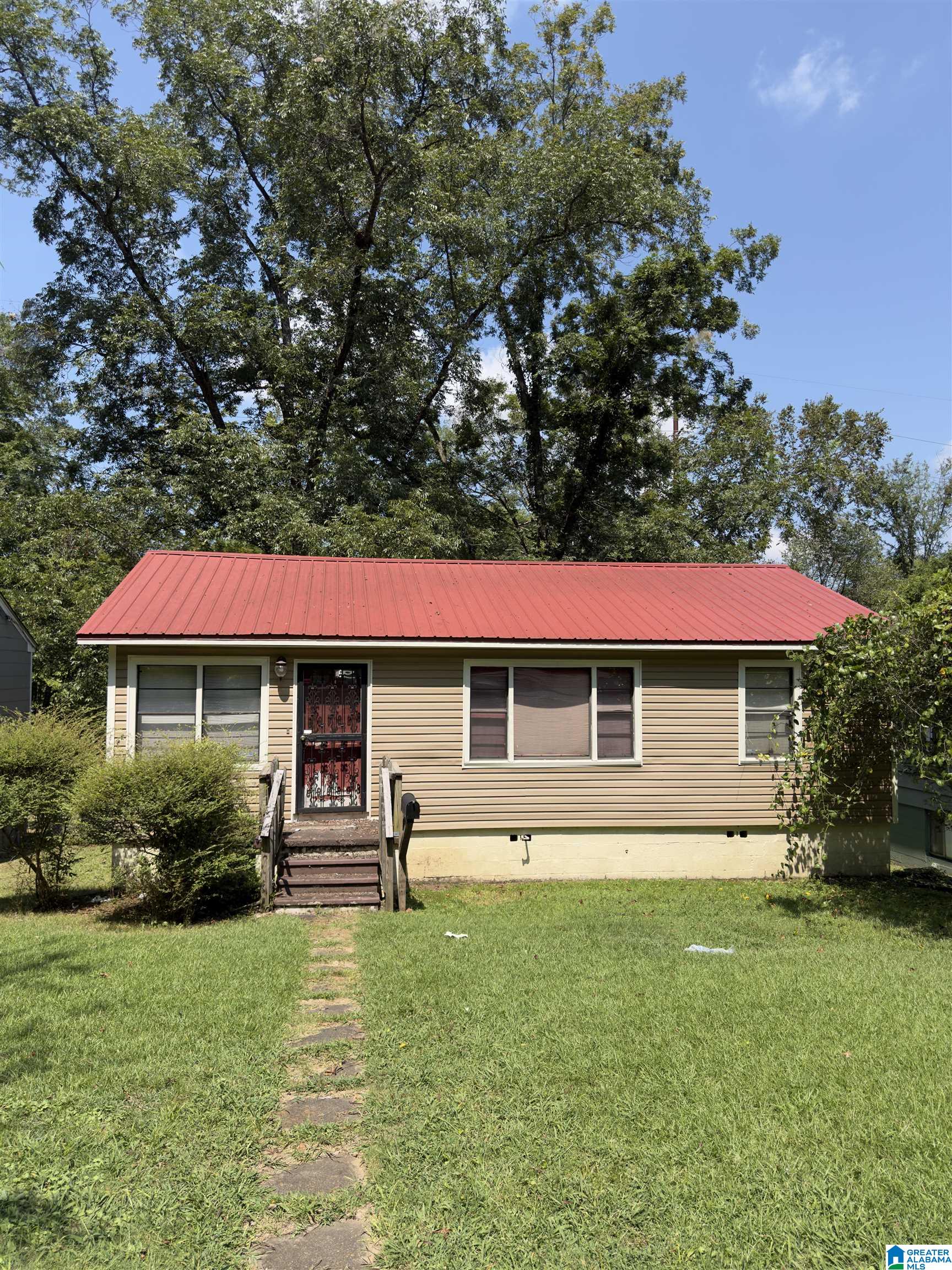 Photo 1 of Single family home for sale at 6716 3rd Avenue S, Birmingham, AL 35212 | MLS# 21463886 | Listing updated on 2026-09-03