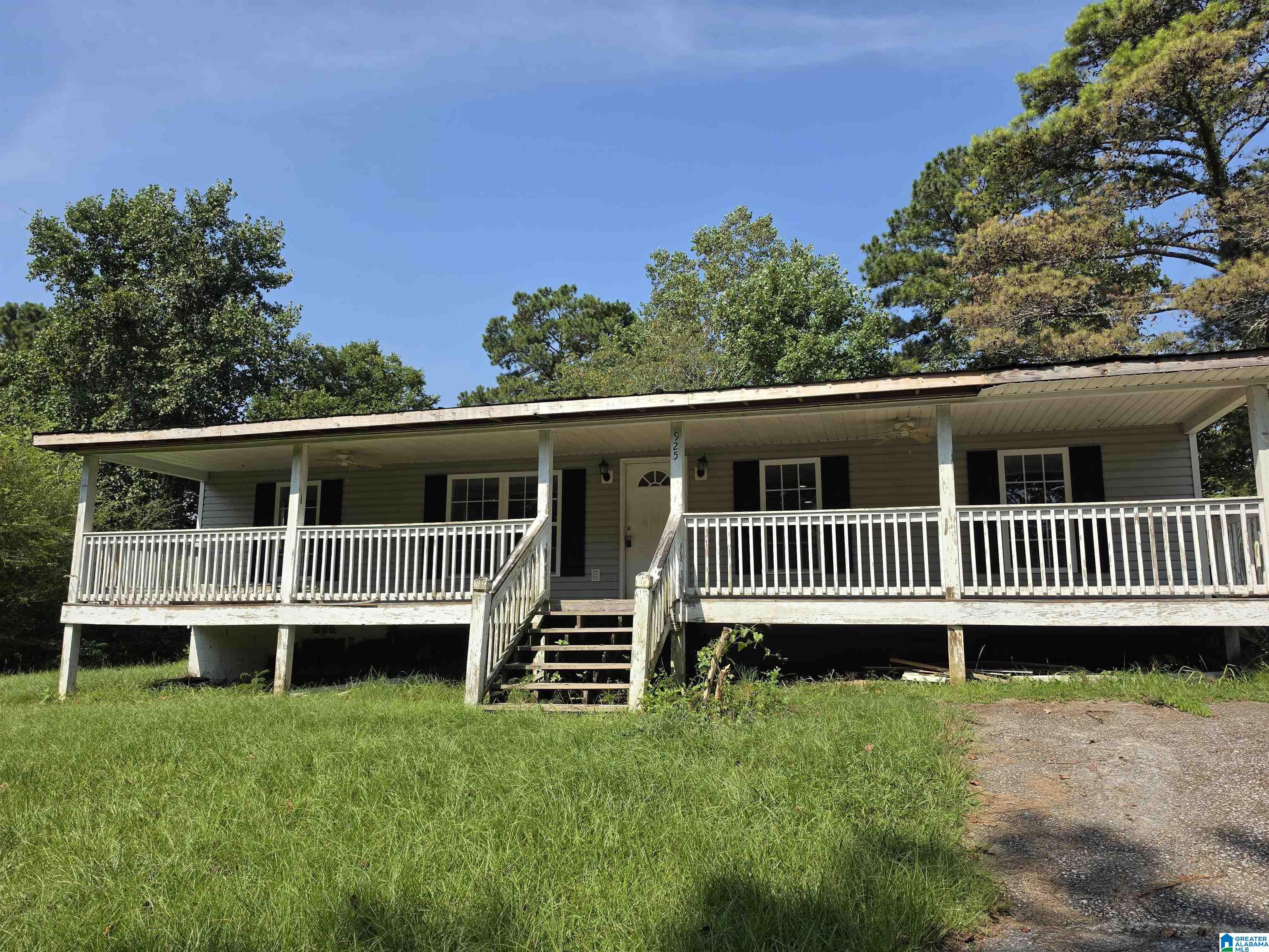 Photo 1 of Single family home for sale at 925 Levine Rd, Odenville, AL 35120 | MLS# 21463895 | Listing updated on 2026-09-04