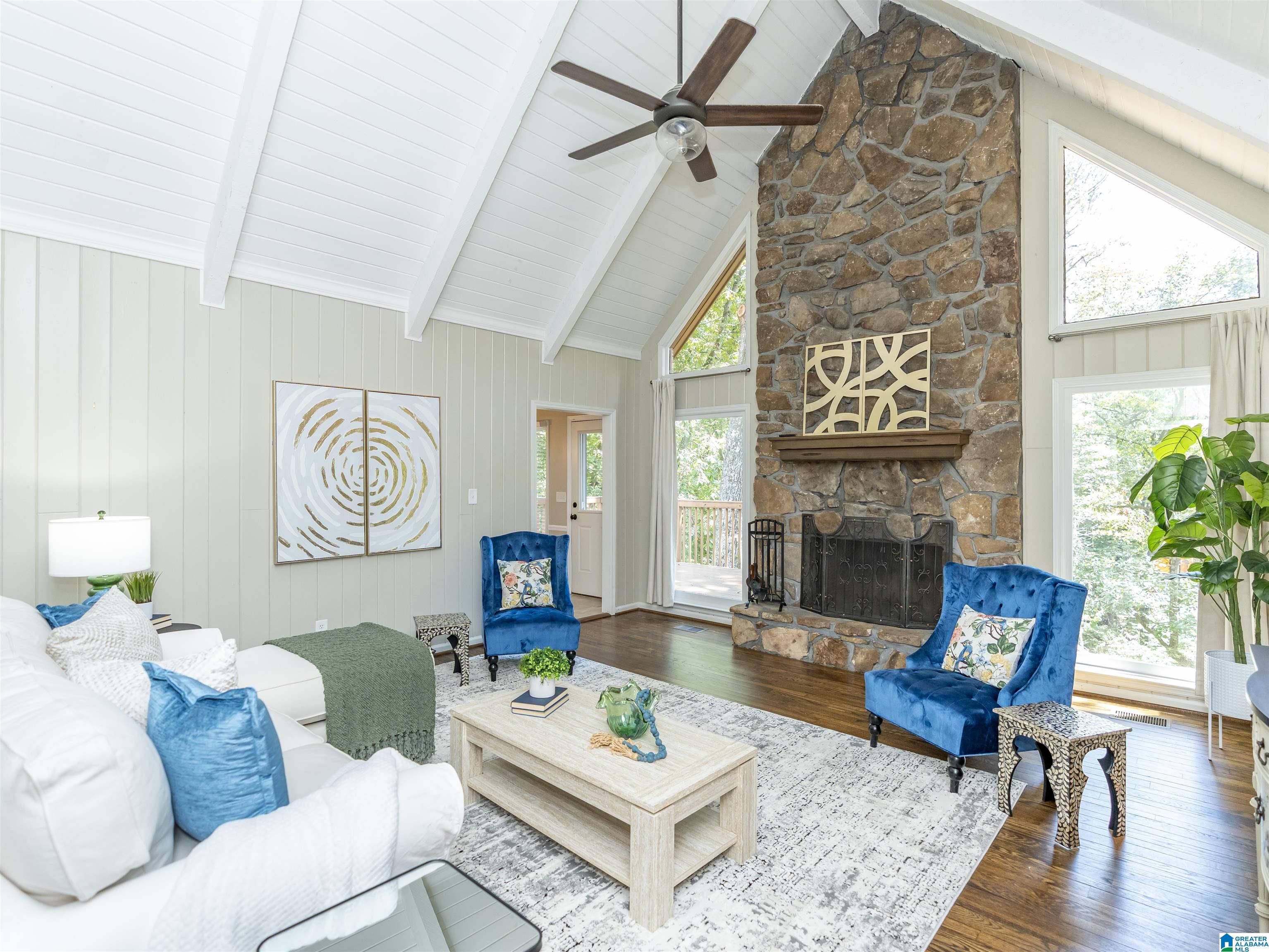 Photo 4 of Sale Pending at 1191 Riverchase Pkwy W, Hoover, AL 35244 | MLS# 21463924 | Listing updated on 2026-09-07