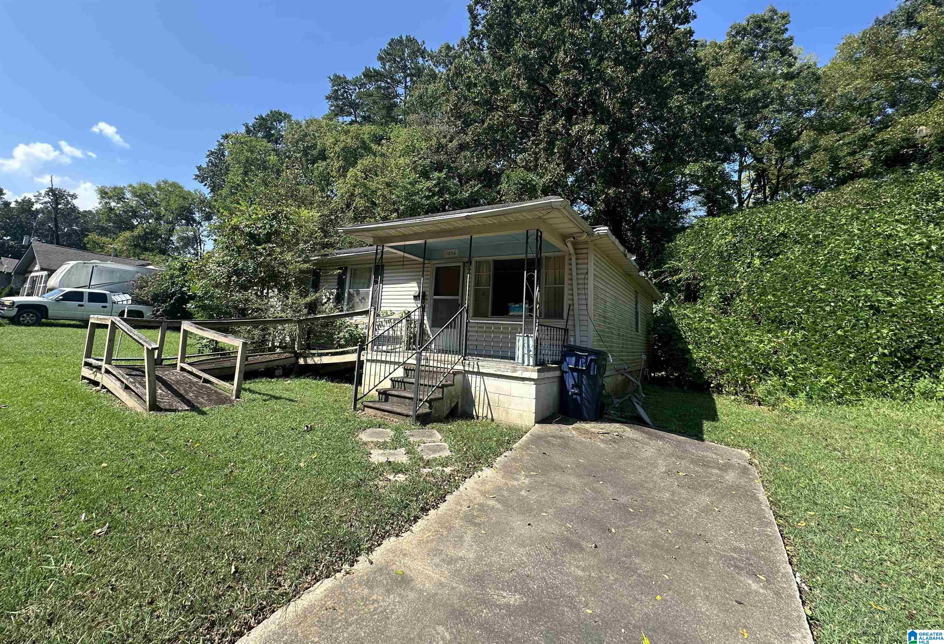 Photo 2 of Sale Pending at 1036 Alabama St, Birmingham, AL 35217 | MLS# 21463932 | Listing updated on 2026-09-14