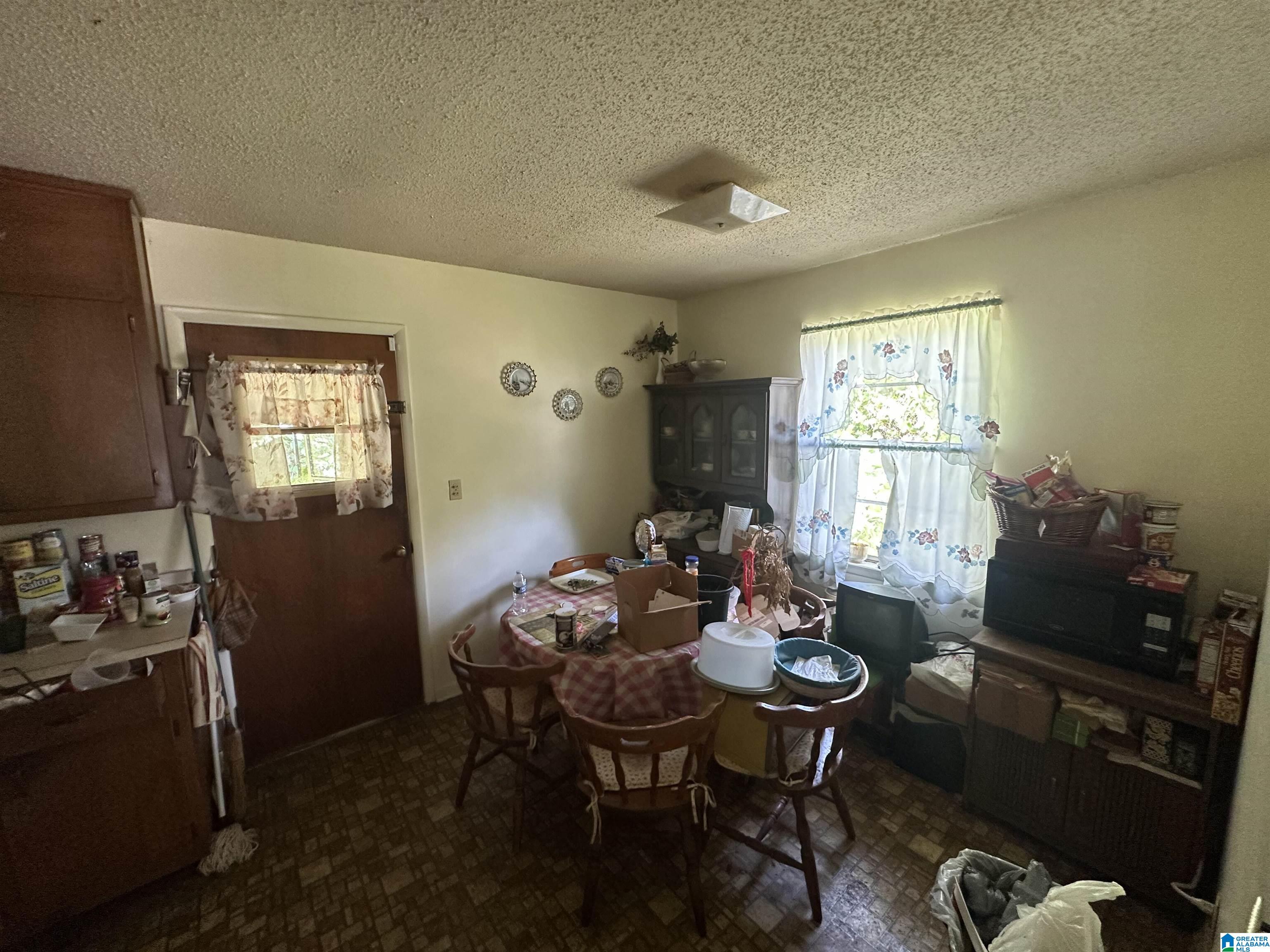 Photo 4 of Sale Pending at 1036 Alabama St, Birmingham, AL 35217 | MLS# 21463932 | Listing updated on 2026-09-14