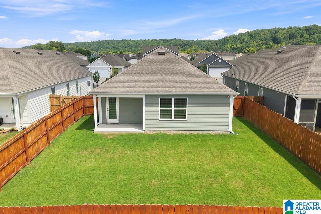 Photo 3 of Single family home for sale at 1130 Shaggy Bark Ln, Odenville, AL 35120 | MLS# 21463937 | Listing updated on 2026-09-10