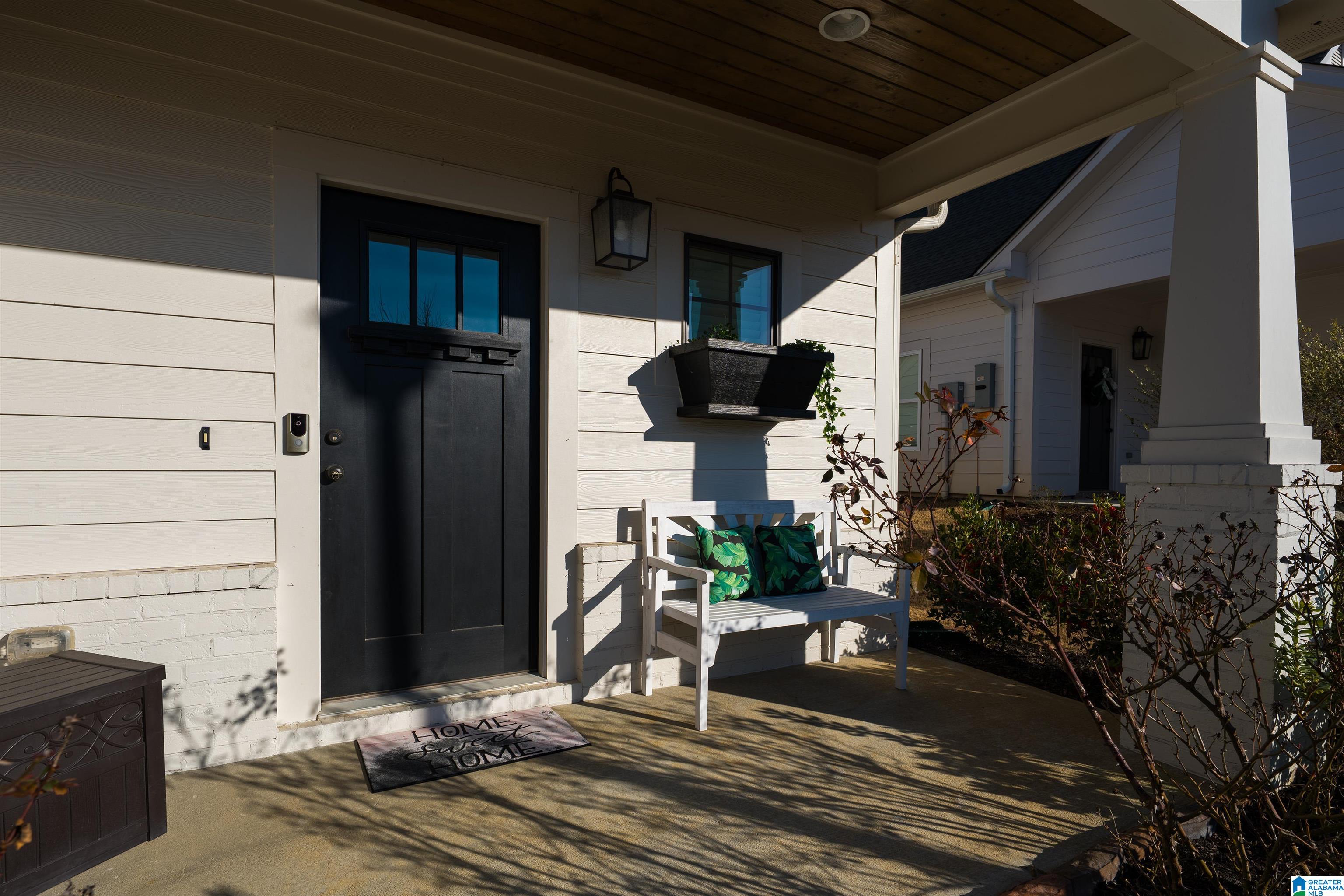 Photo 3 of Sale Pending at 3635 Halcyon Tr, Trussville, AL 35173 | MLS# 21463945 | Listing updated on 2026-09-14