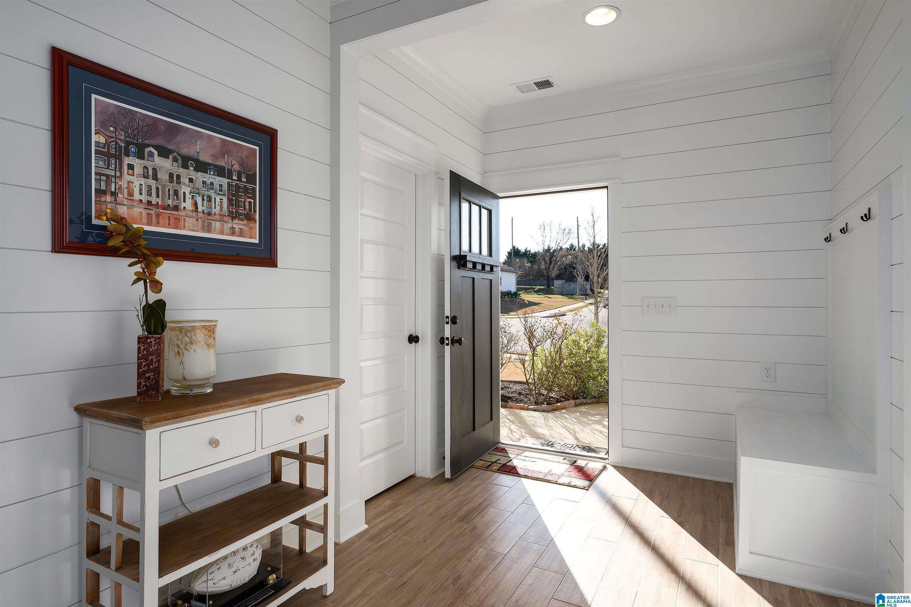 Photo 4 of Sale Pending at 3635 Halcyon Tr, Trussville, AL 35173 | MLS# 21463945 | Listing updated on 2026-09-14
