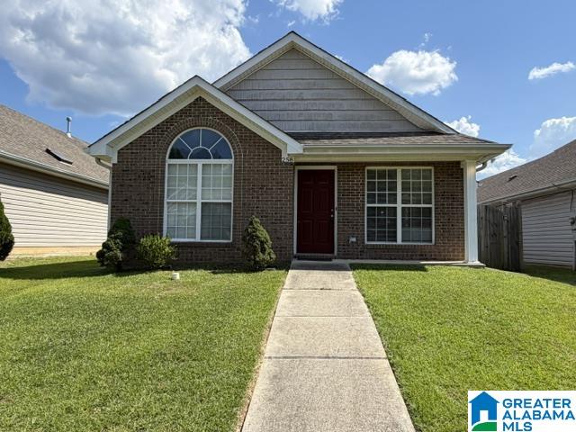 Photo 2 of Sale Pending at 258 Village Dr, Calera, AL 35040 | MLS# 21463947 | Listing updated on 2026-09-11