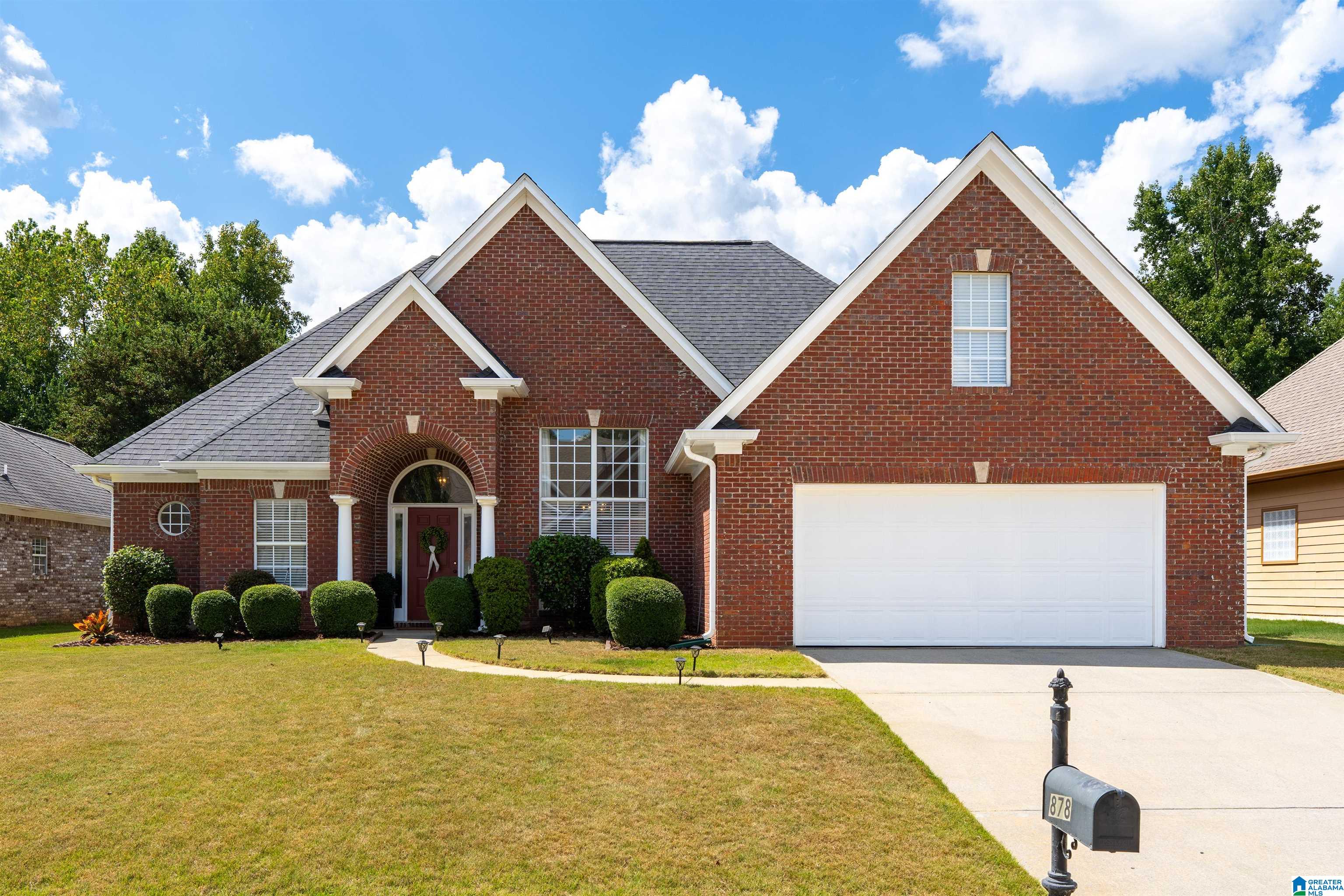 Photo 1 of Single family home for sale at 878 Mcallister Dr, Calera, AL 35040 | MLS# 21463954 | Listing updated on 2026-09-04