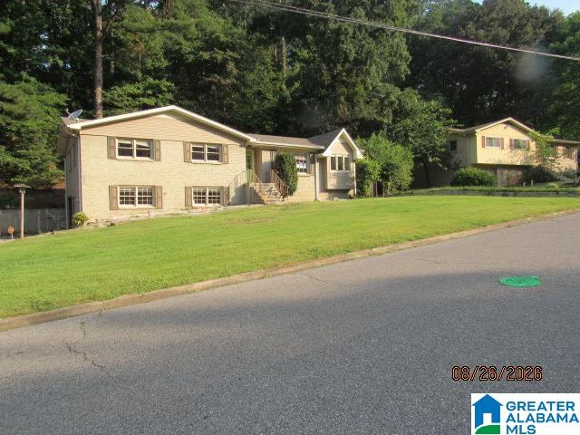 Photo 1 of Sale Pending at 704 Sundale Dr, Birmingham, AL 35235 | MLS# 21463970 | Listing updated on 2026-09-15