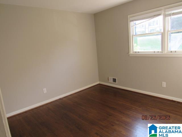 Photo 4 of Sale Pending at 704 Sundale Dr, Birmingham, AL 35235 | MLS# 21463970 | Listing updated on 2026-09-15