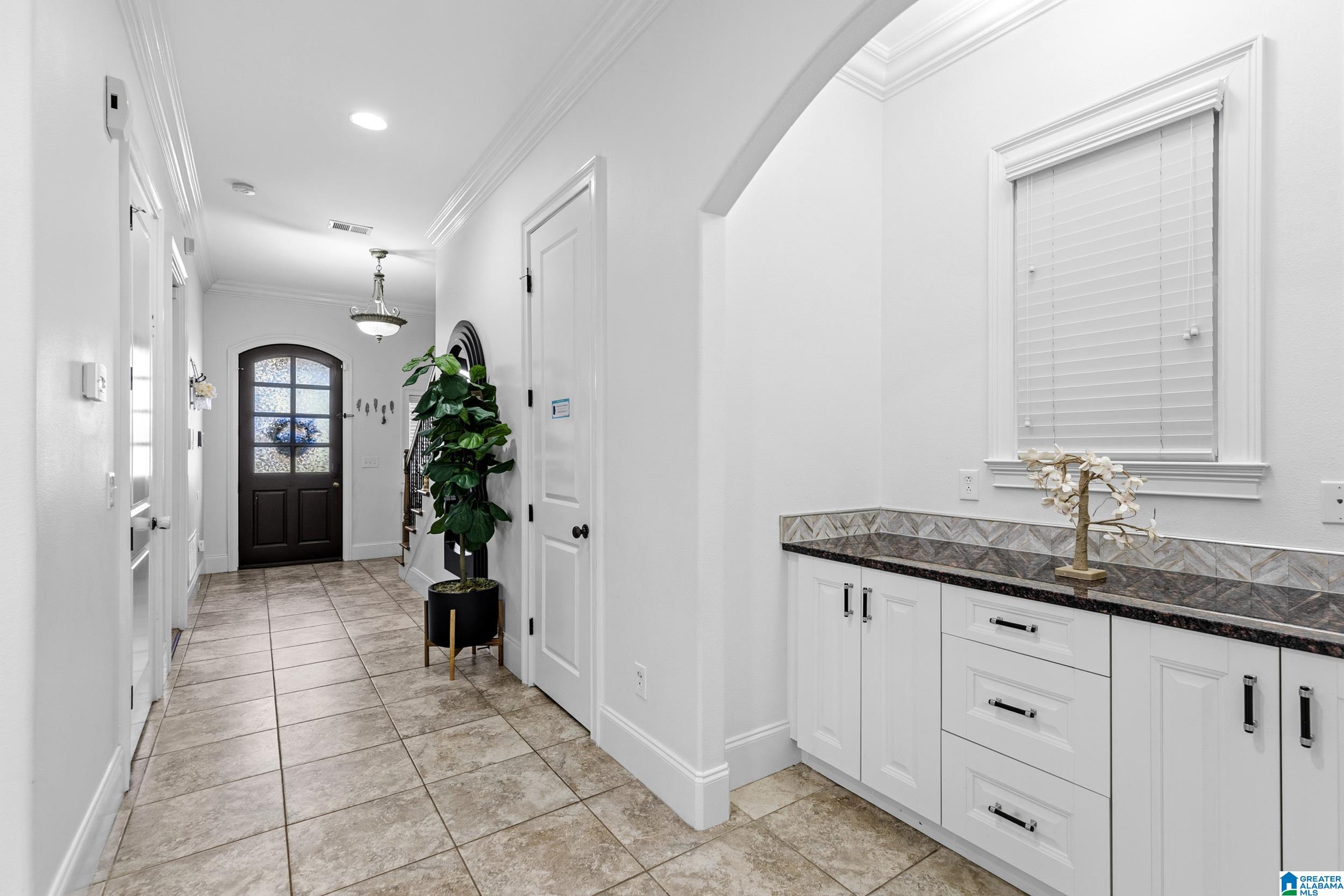 Photo 3 of Single family home for sale at 661 Trumpet Cir, Hoover, AL 35226 | MLS# 21463975 | Listing updated on 2026-09-13