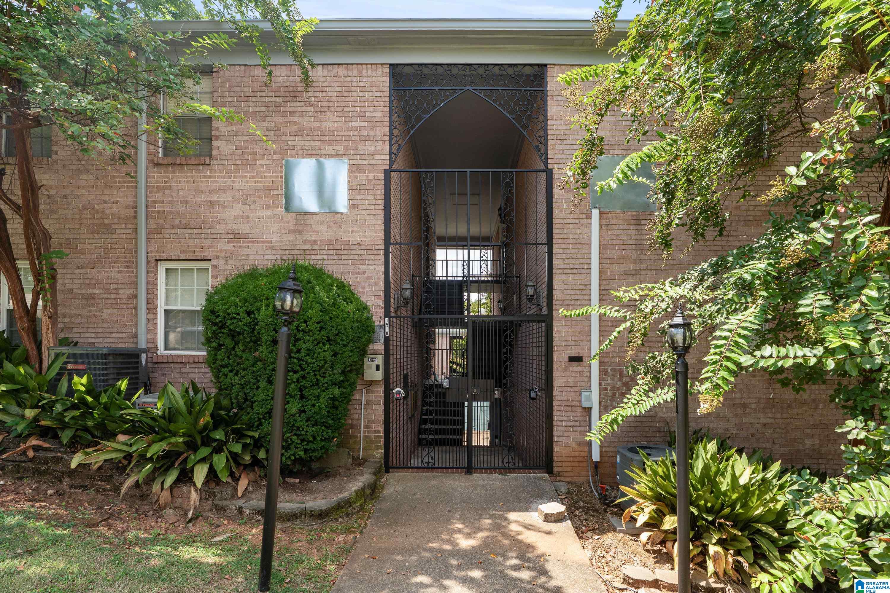 Condo for sale at 1508 15th Street S #1508, BIRMINGHAM, AL 35205 | MLS# 21463986