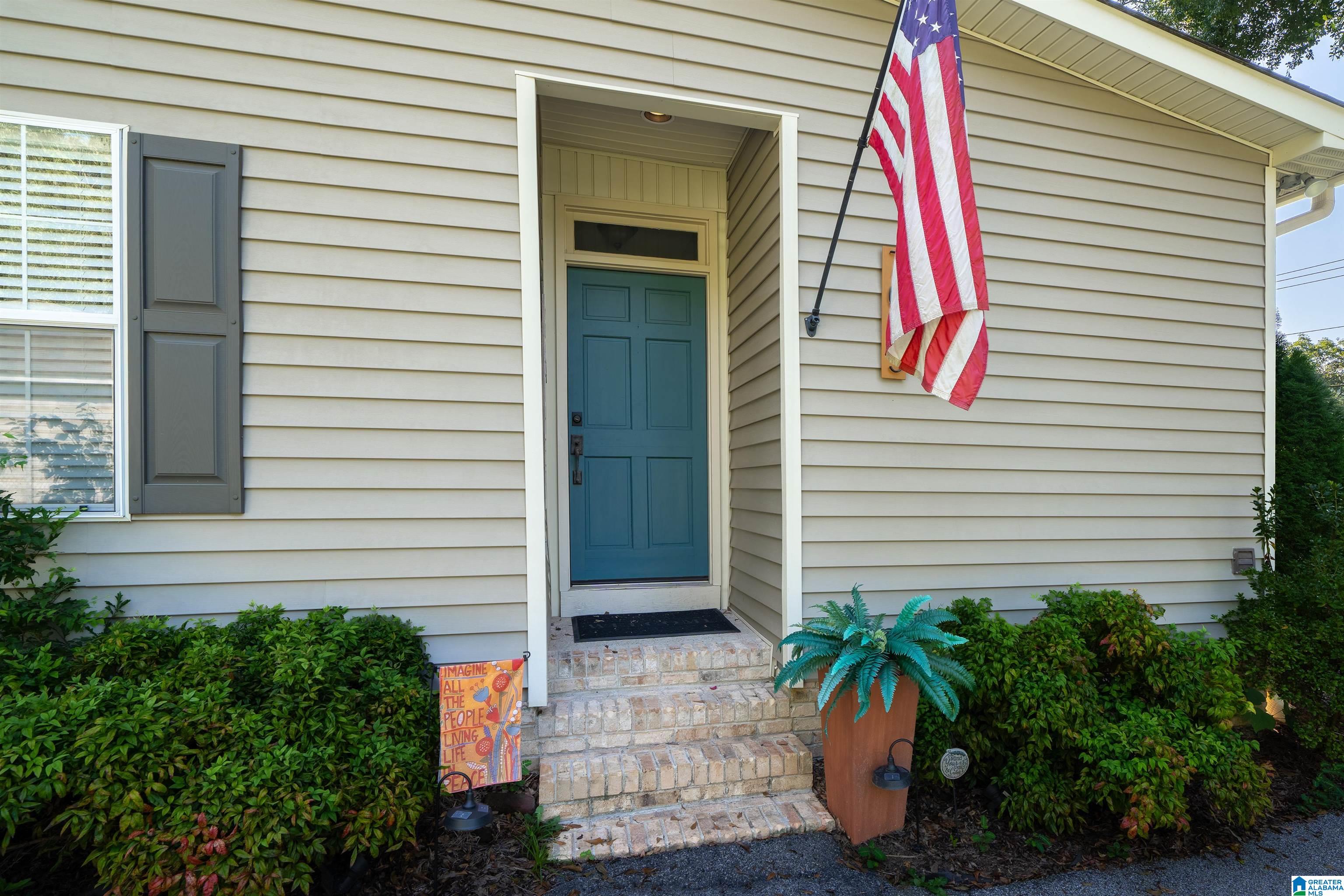 Photo 2 of Single family home for sale at 7093 Us Hwy 11, Springville, AL 35146 | MLS# 21463997 | Listing updated on 2026-09-21