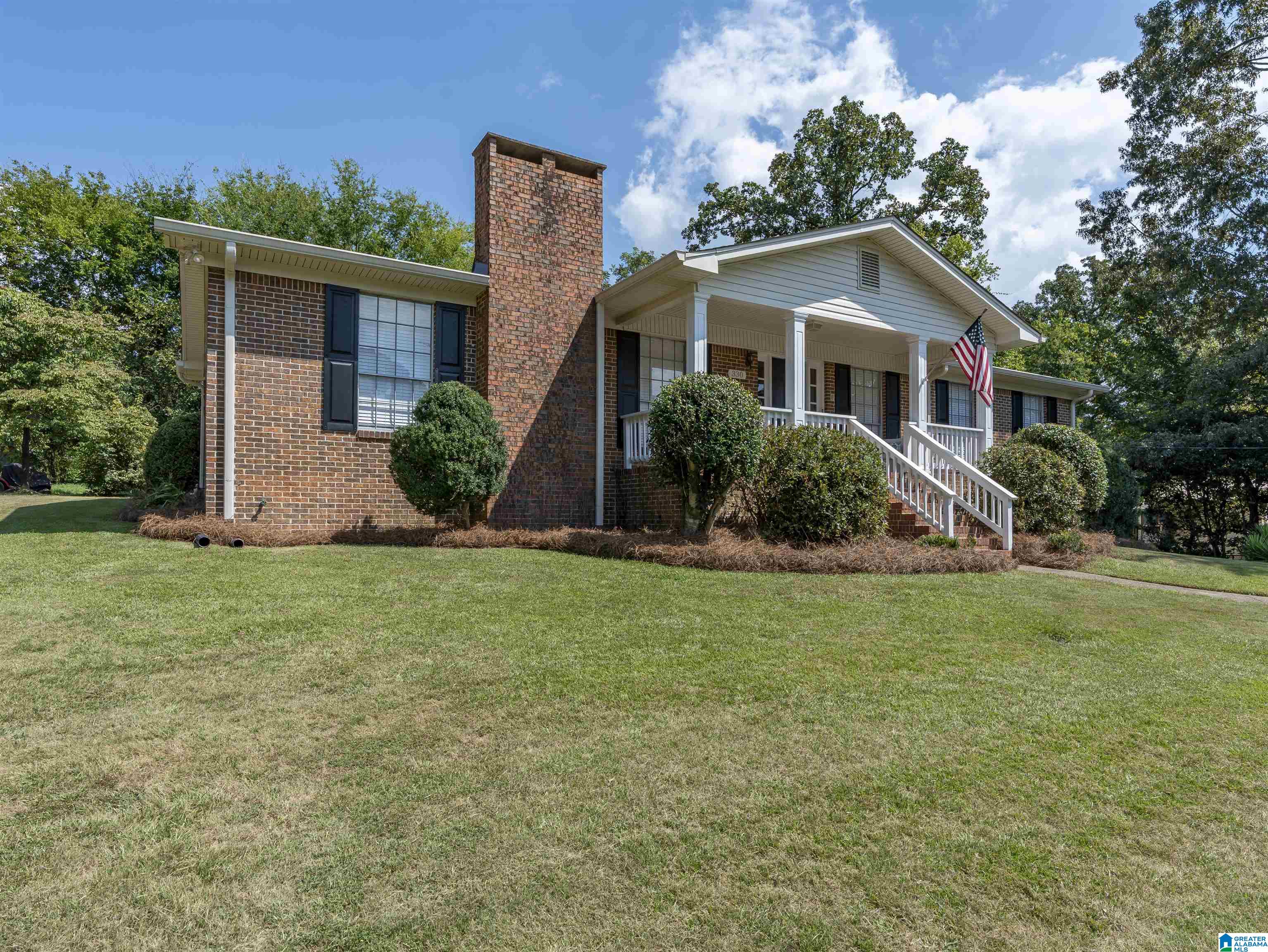 Photo 3 of Single family home for sale at 330 Donna Dr, Gardendale, AL 35071 | MLS# 21463999 | Listing updated on 2026-09-18