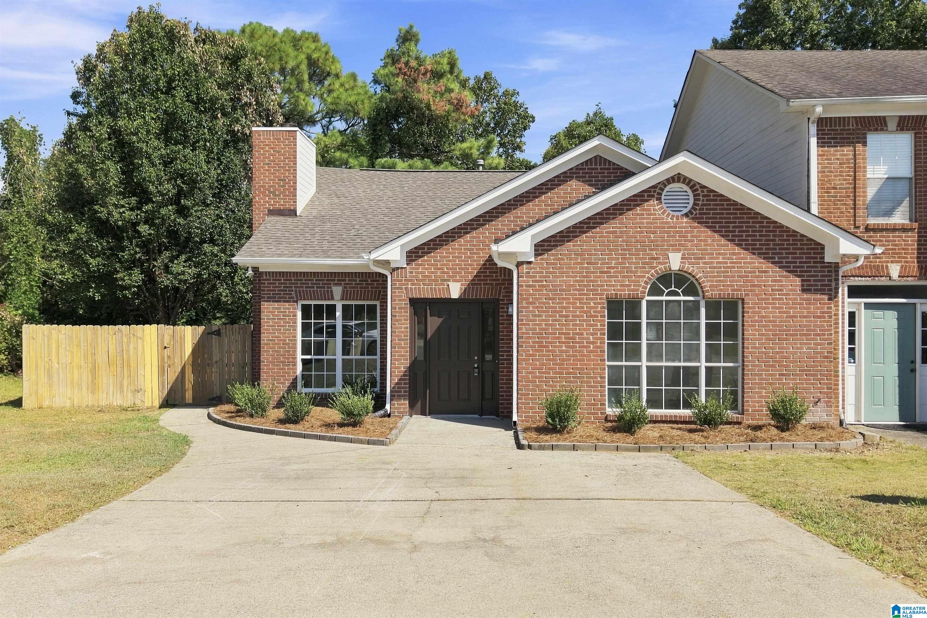 Photo 1 of Sale Pending at 113 Cyn Park Pl, Pelham, AL 35124 | MLS# 21464024 | Listing updated on 2026-09-24