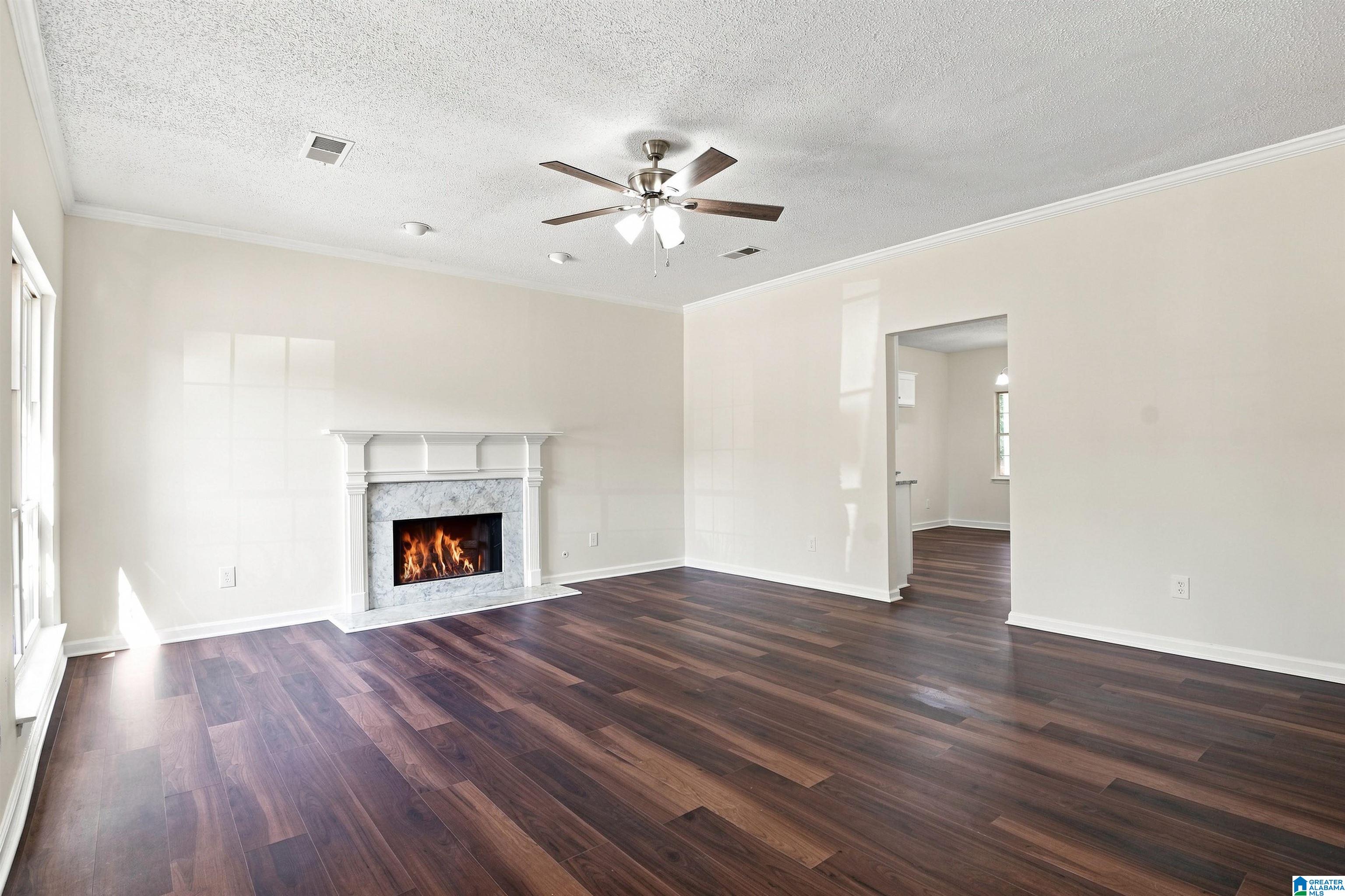 Photo 3 of Sale Pending at 113 Cyn Park Pl, Pelham, AL 35124 | MLS# 21464024 | Listing updated on 2026-09-24