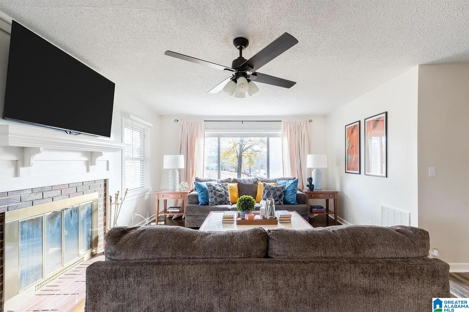 Photo 3 of Single family home for sale at 1132 Five Mile Rd, Birmingham, AL 35215 | MLS# 21464025 | Listing updated on 2026-09-08