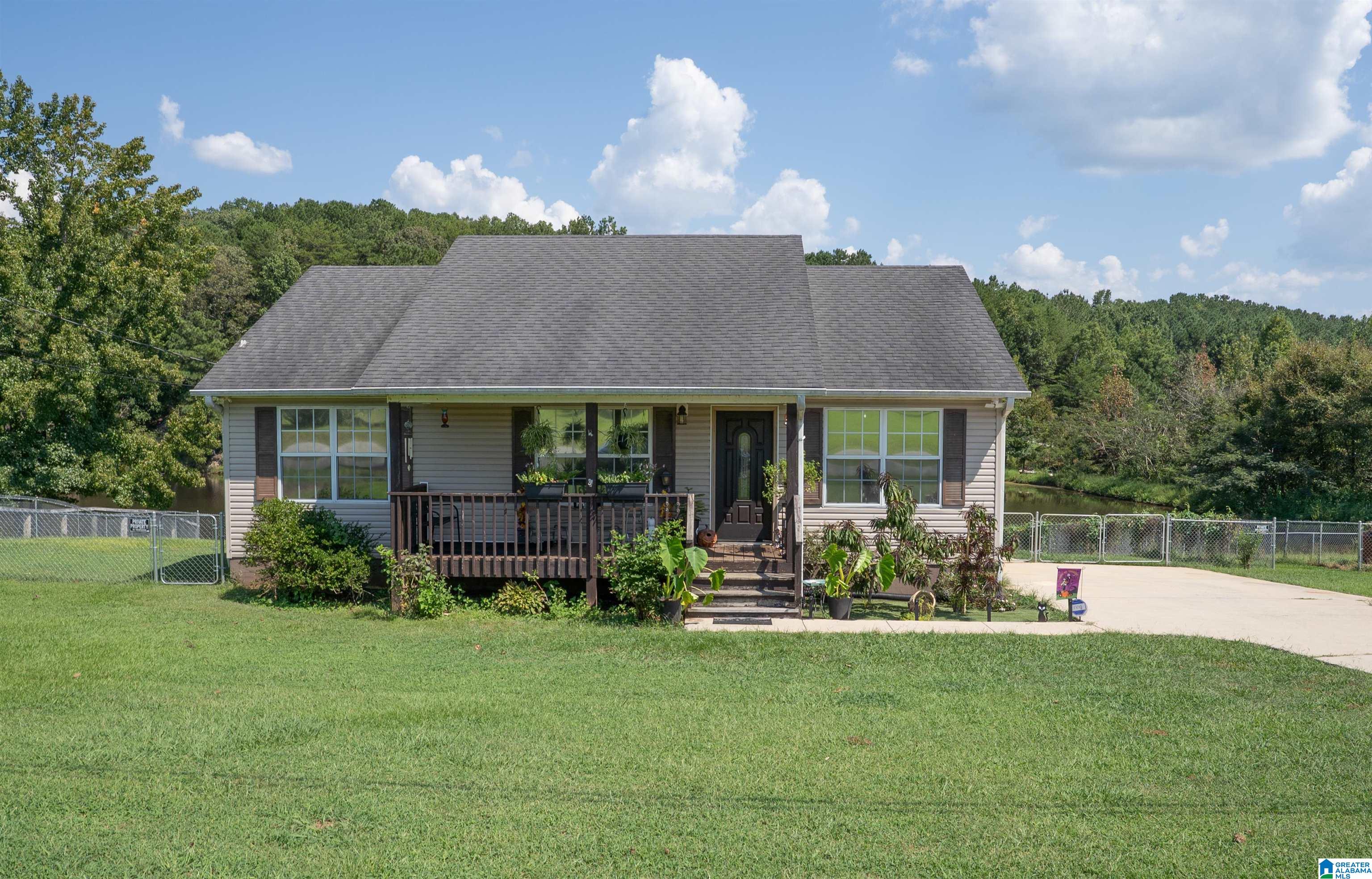 Single family home for sale at 199 Quail Holw Rd, WARRIOR, AL 35180 | MLS# 21464034
