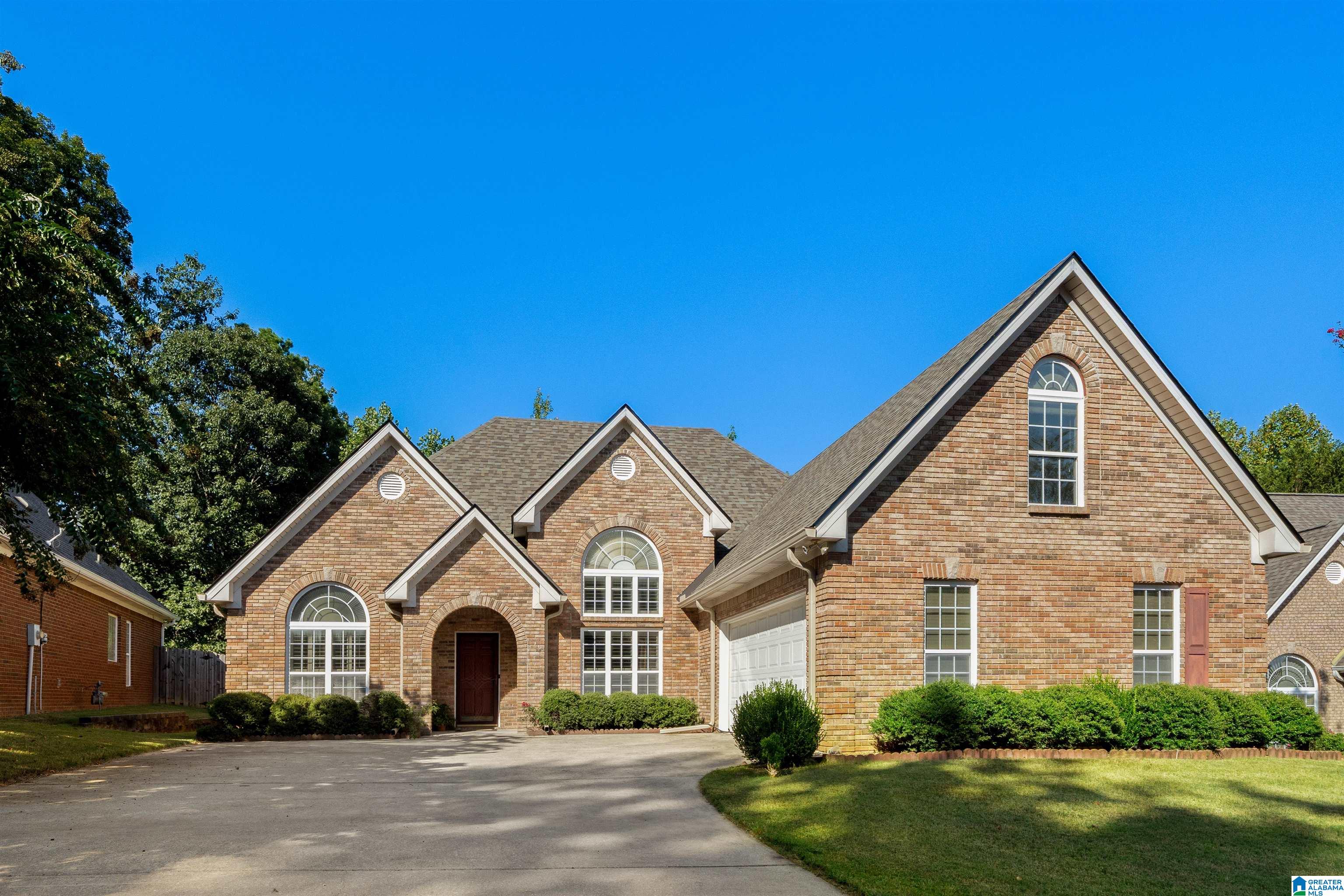 Photo 1 of Single family home for sale at 6495 Misty Ridge Dr, Birmingham, AL 35235 | MLS# 21464046 | Listing updated on 2026-09-15