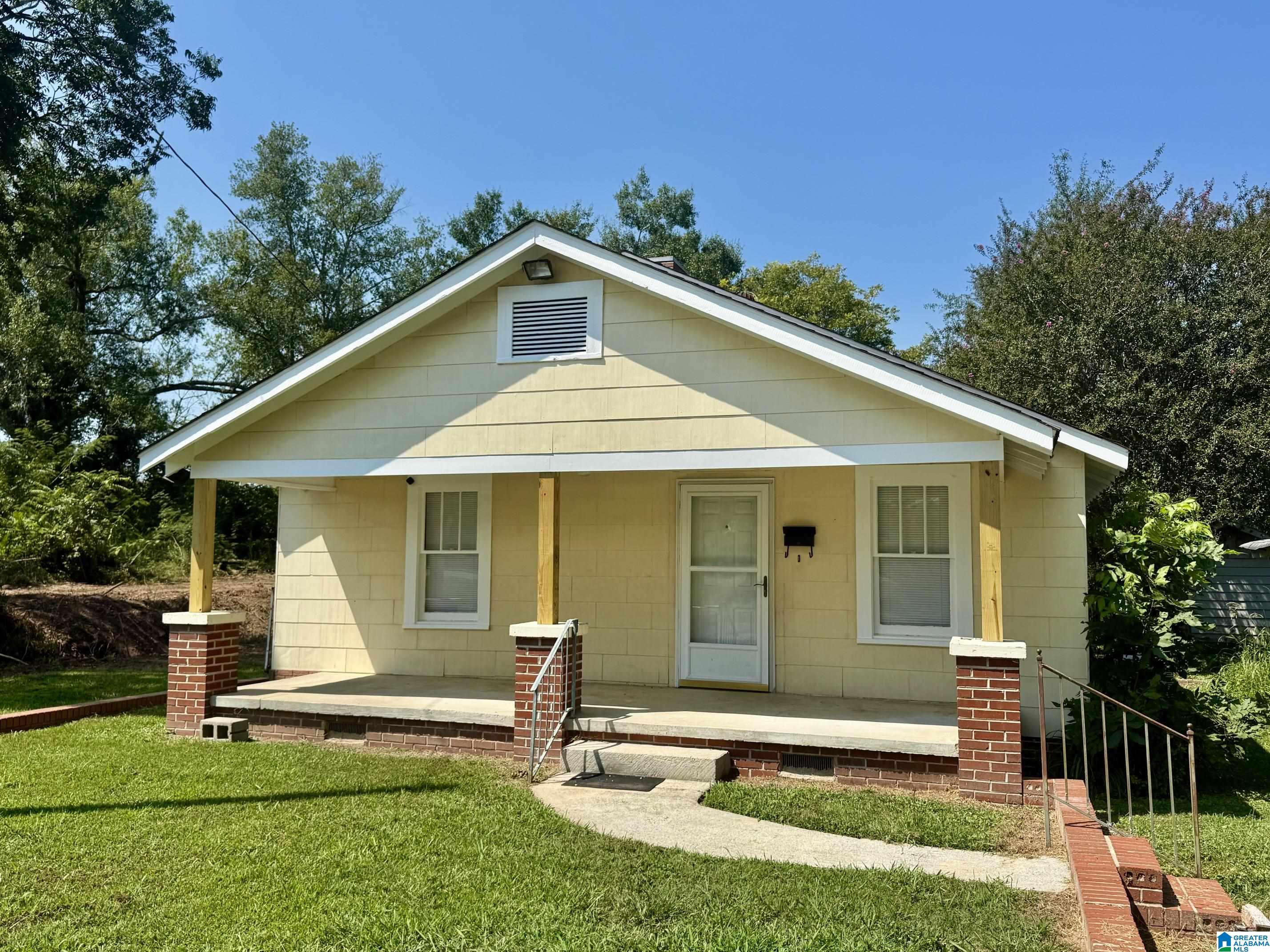 Photo 1 of Single family home for sale at 209 2nd Avenue, Piedmont, AL 36272 | MLS# 21464054 | Listing updated on 2026-09-04