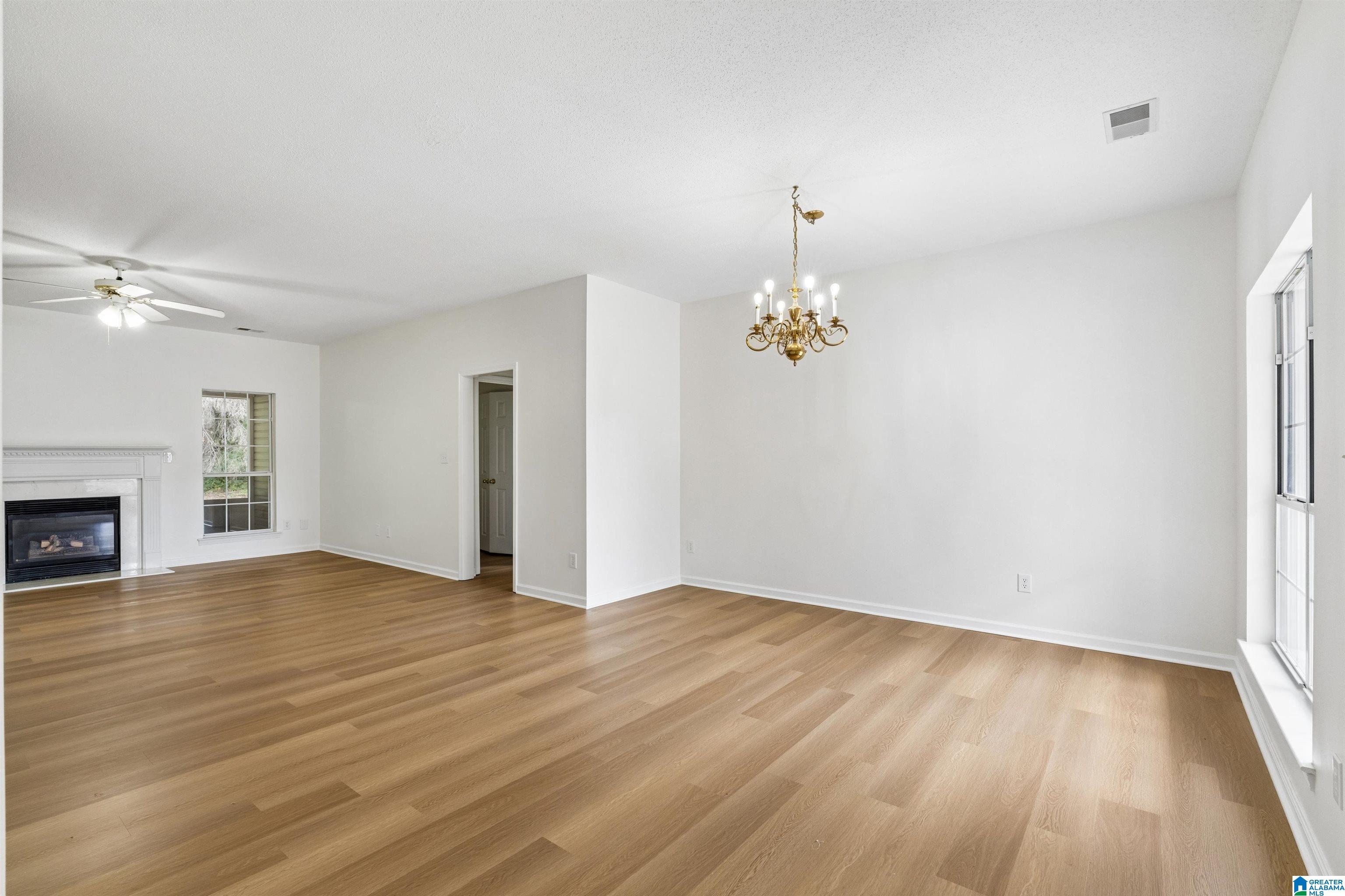 Photo 3 of Single family home for sale at 5400 J R Dr, Birmingham, AL 35235 | MLS# 21464065 | Listing updated on 2026-09-14