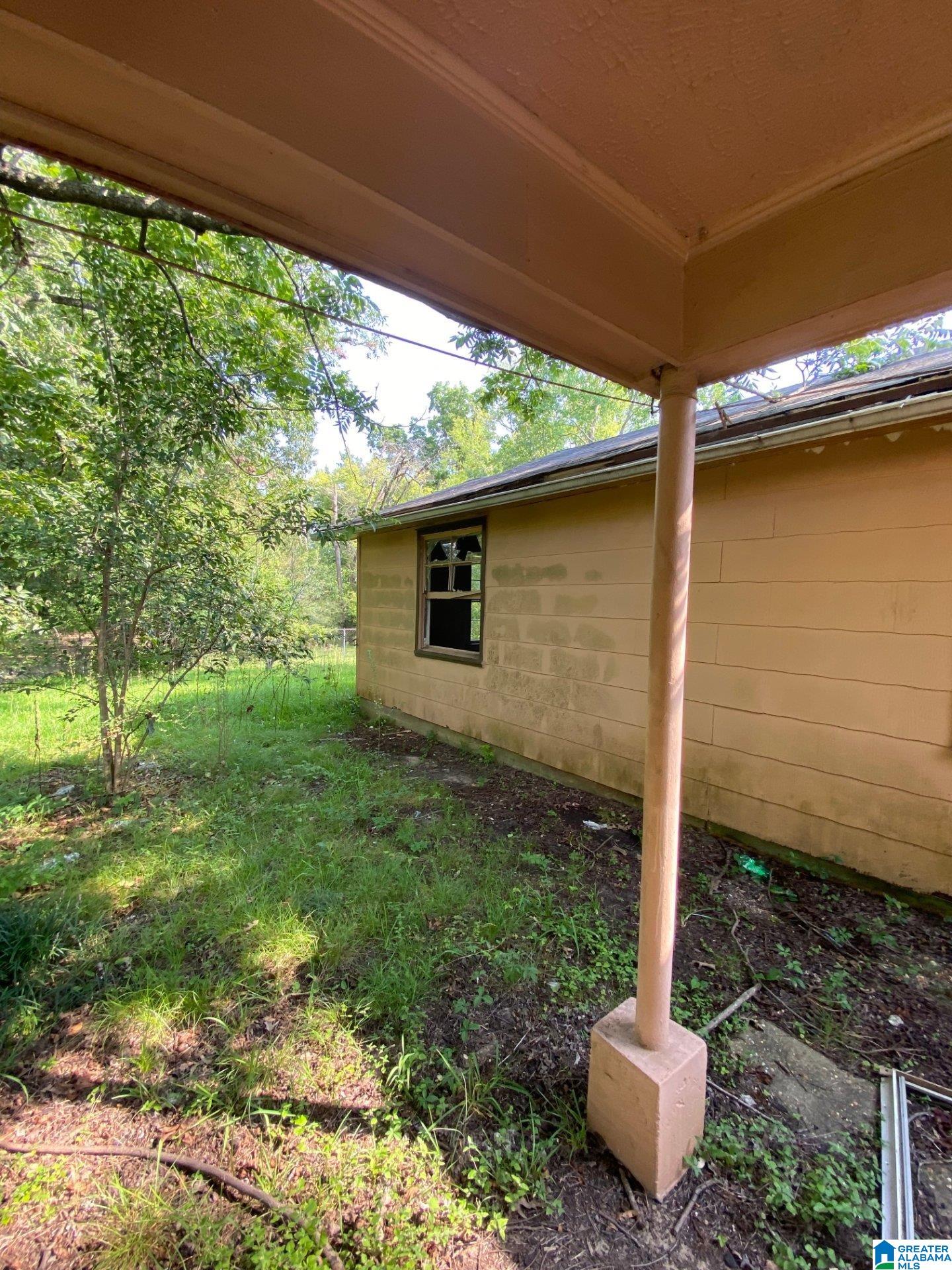 Photo 4 of Single family home for sale at 3303 Boone St, Montgomery, AL 36108 | MLS# 21464066 | Listing updated on 2026-09-09